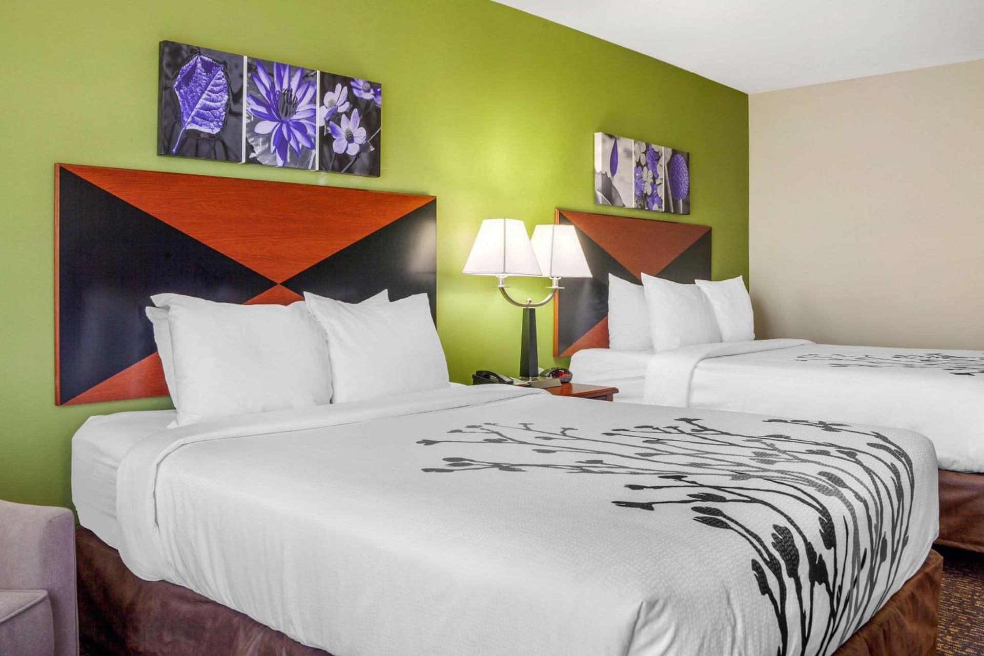 Sleep Inn & Suites Milwaukee Airport gallery photo in Milwaukee, WI — image 7