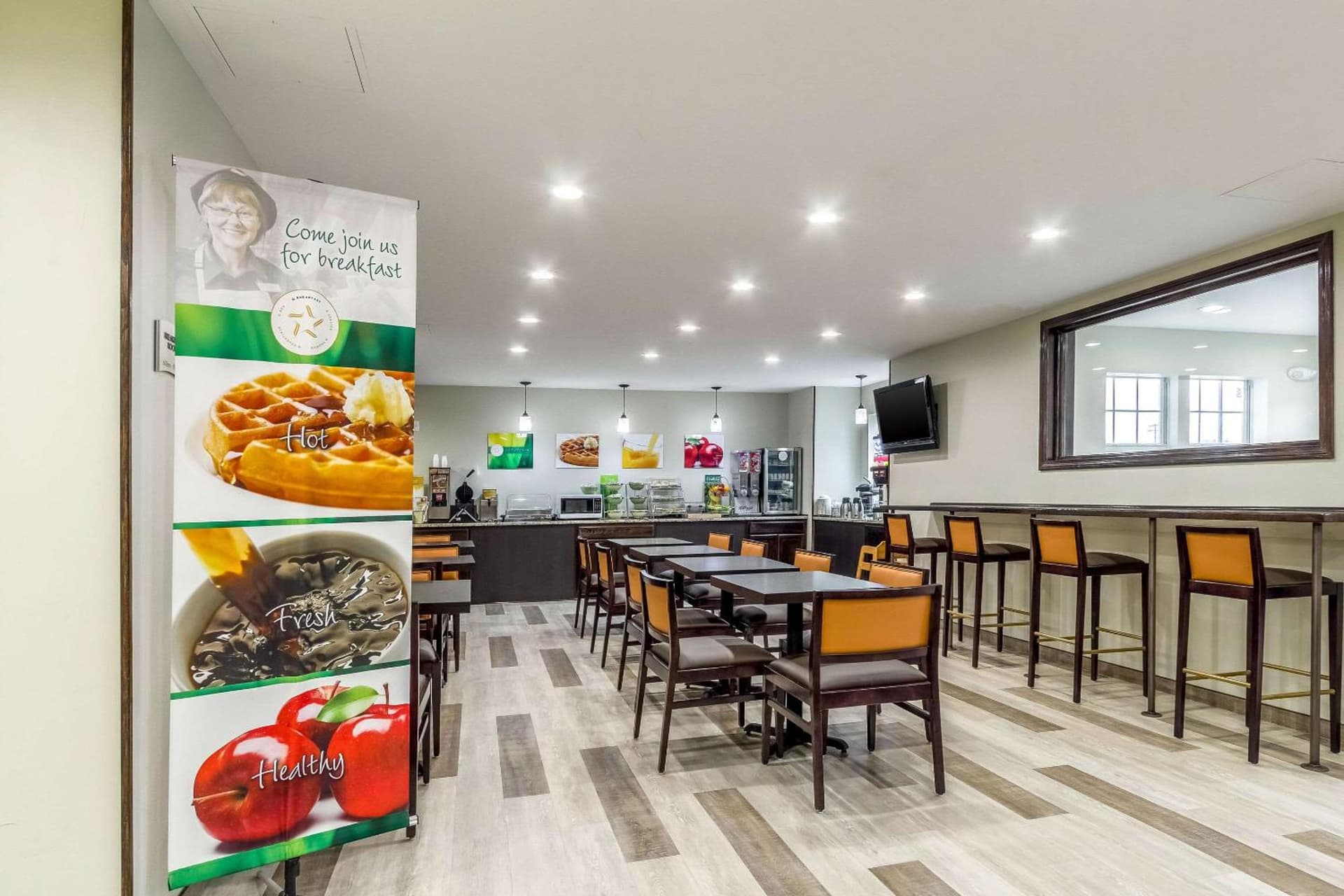 Quality Inn & Suites North Lima - Boardman gallery photo in North Lima, OH — image 30