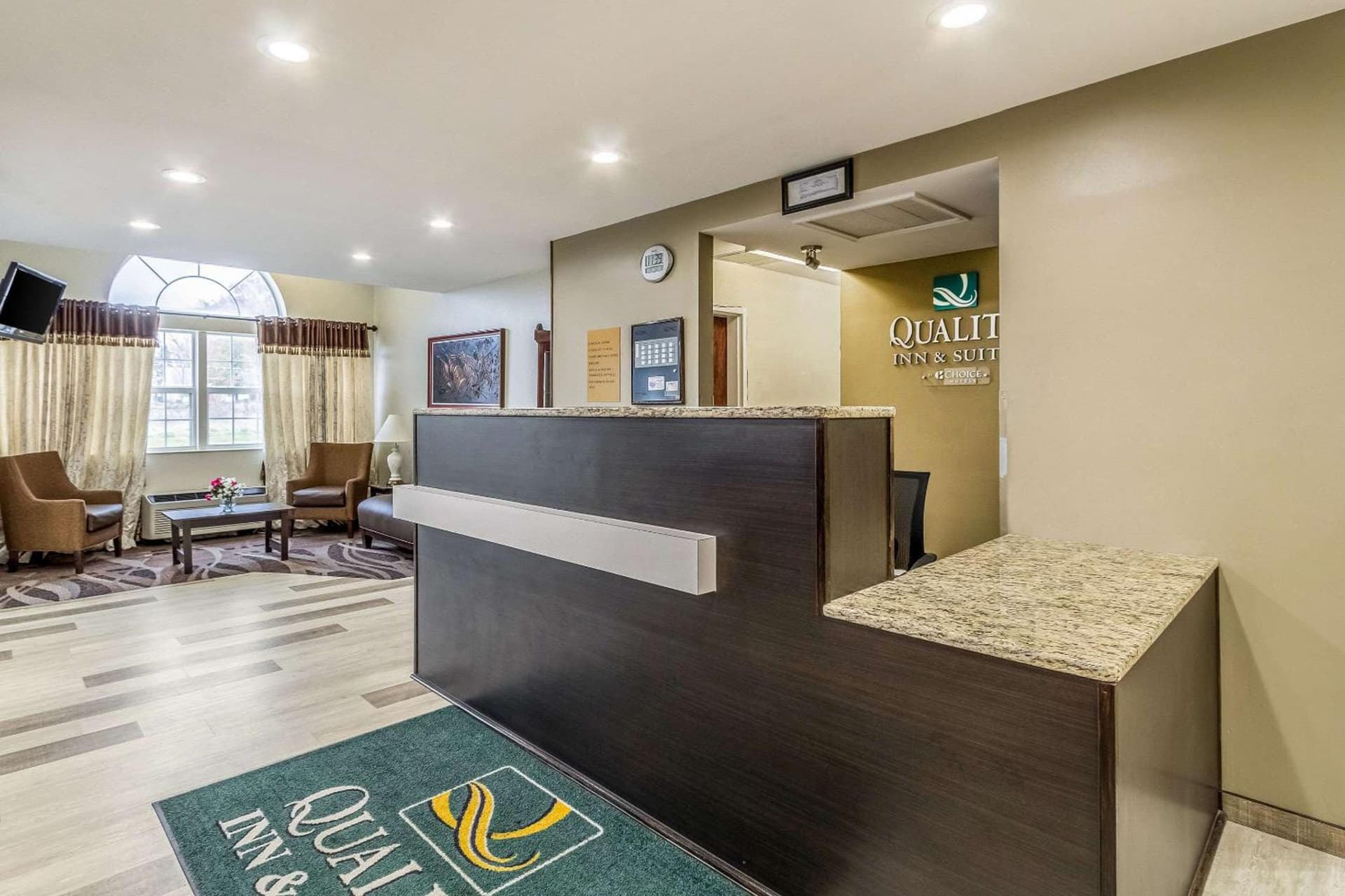 Quality Inn & Suites North Lima - Boardman gallery photo in North Lima, OH — image 7