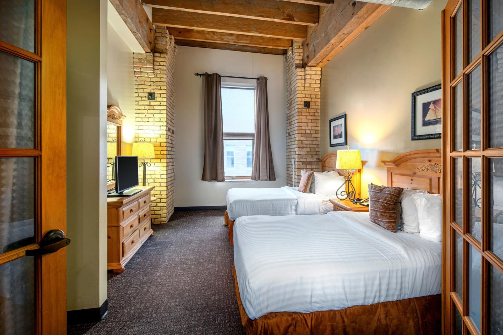 The Suites Hotel at Waterfront Plaza property views in Duluth, MN — gallery photo 3