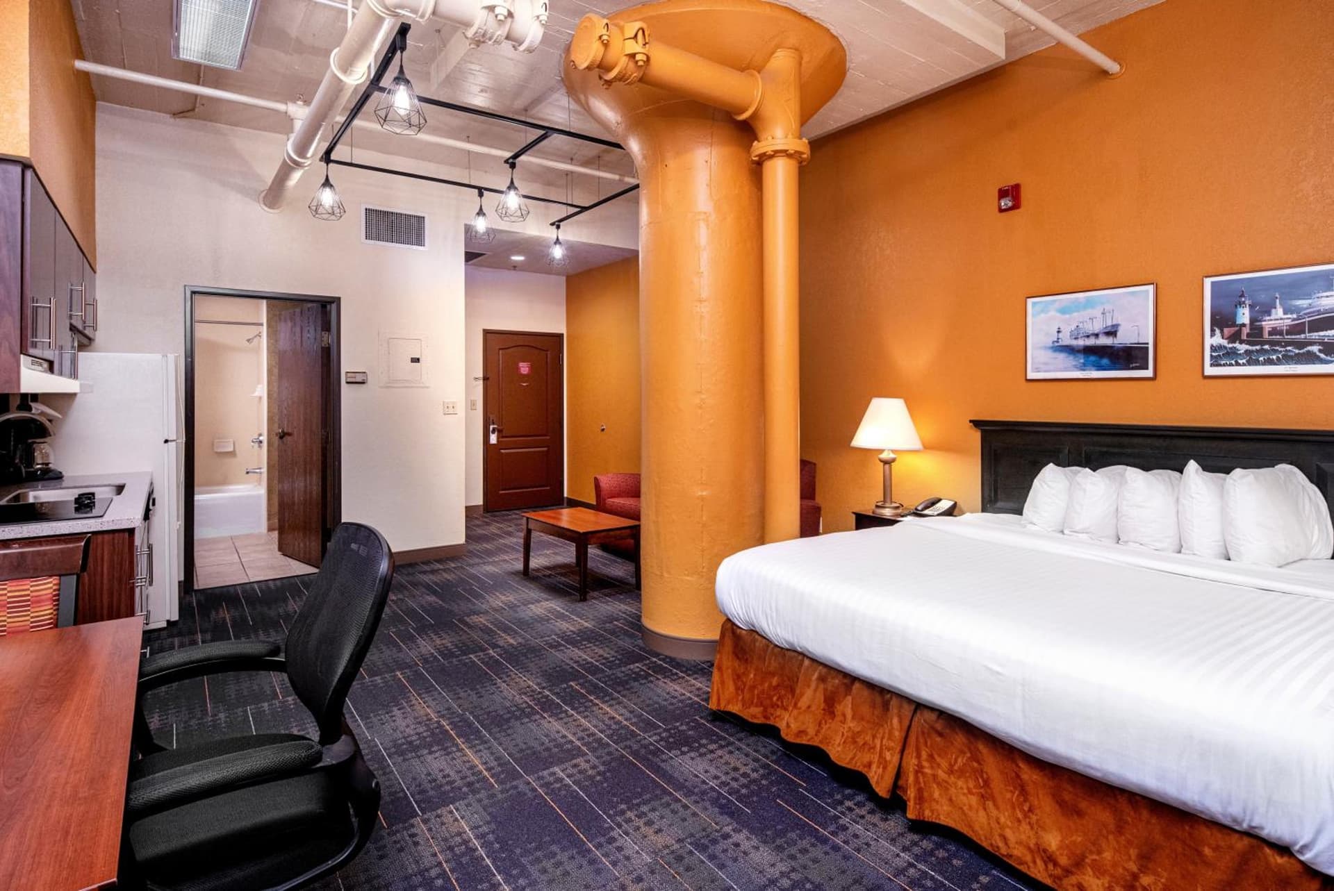 The Suites Hotel at Waterfront Plaza interior in Duluth, MN — gallery photo 2