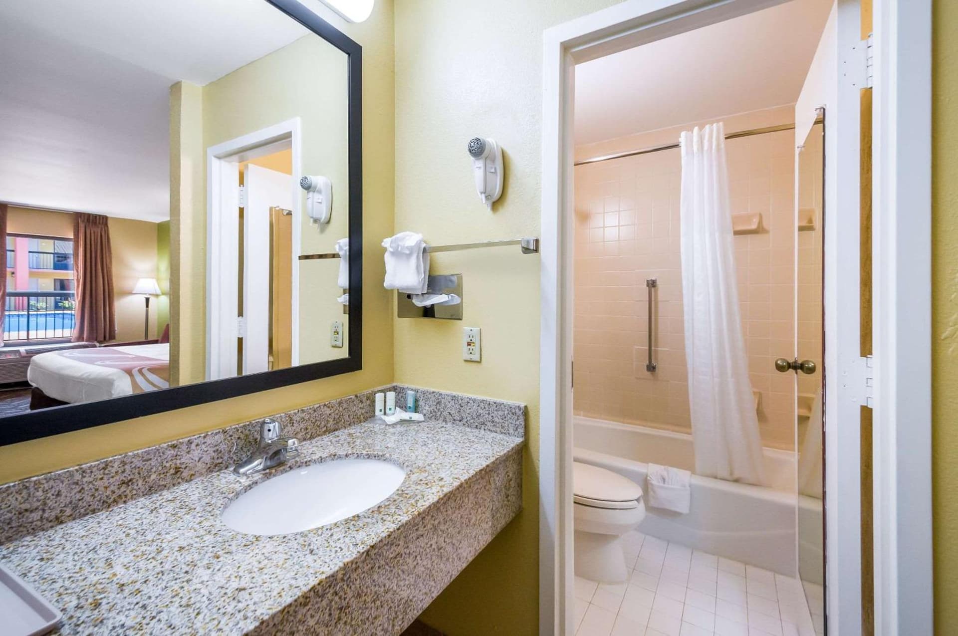 Quality Inn Fredericksburg-Central Park Area gallery photo in Fredericksburg, VA — image 39