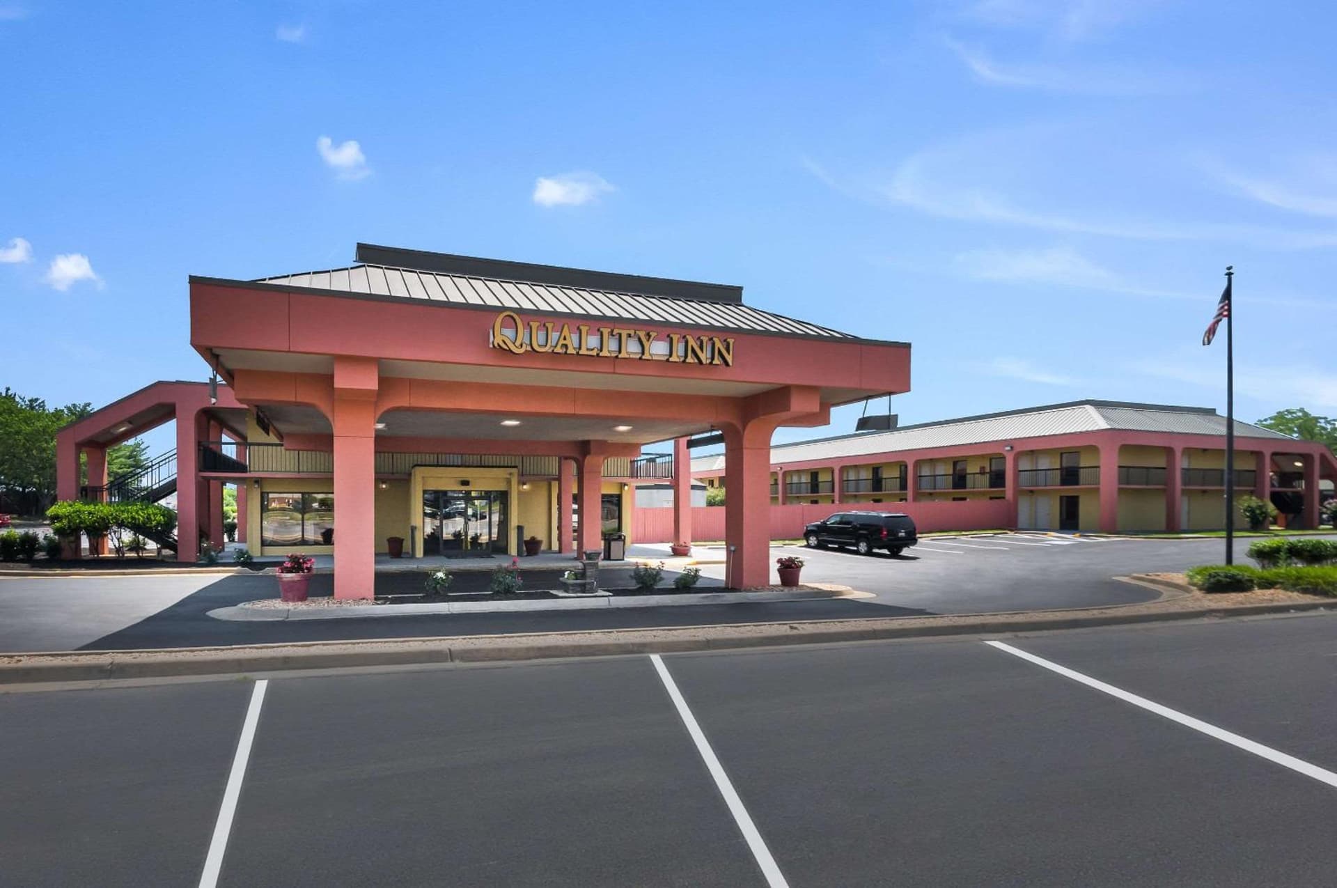 Quality Inn Fredericksburg-Central Park Area exterior or lobby in Fredericksburg, VA — main listing photo