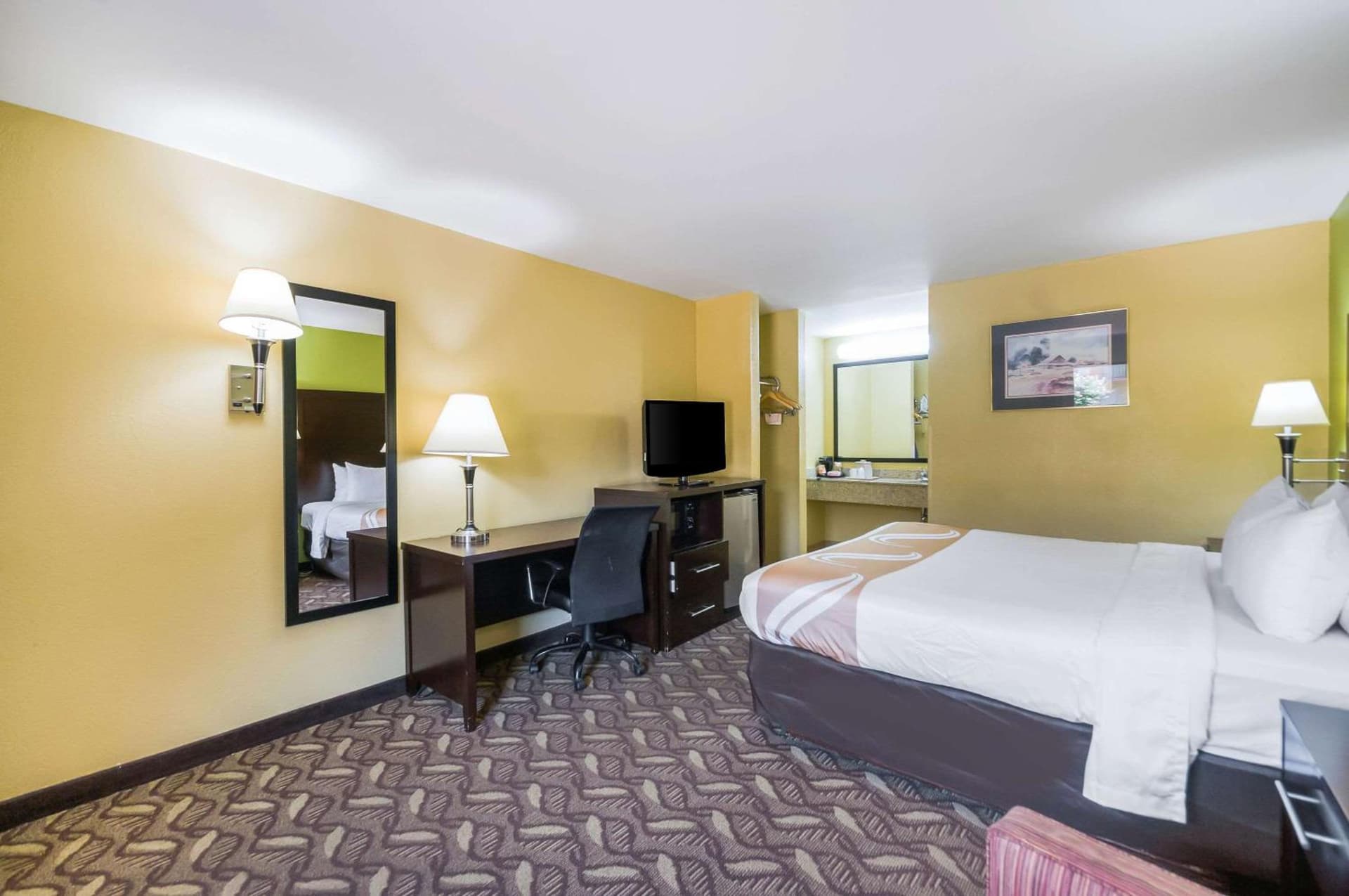 Quality Inn Fredericksburg-Central Park Area gallery photo in Fredericksburg, VA — image 7