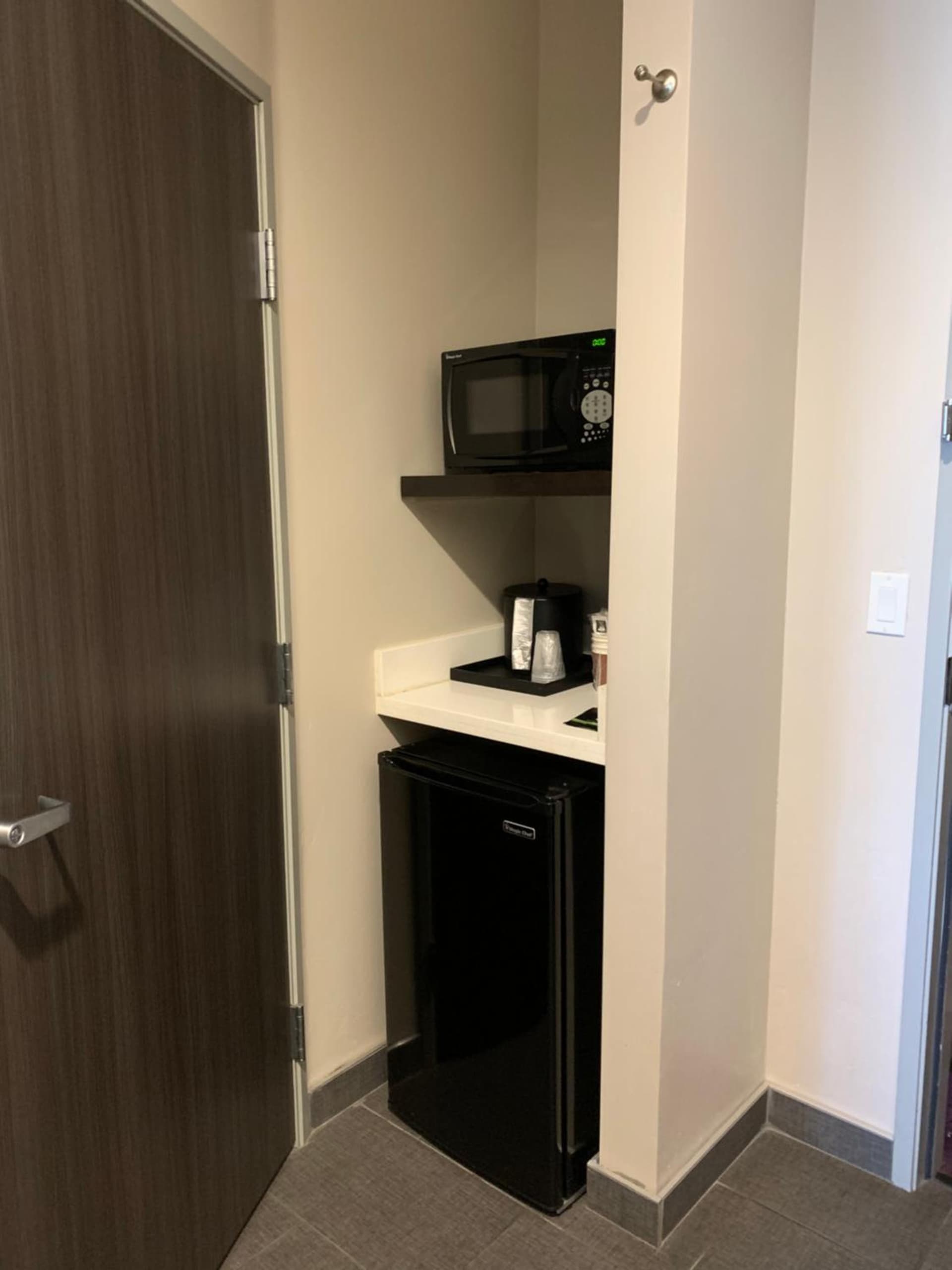La Quinta by Wyndham La Verkin - Gateway to Zion interior in La Verkin, UT — gallery photo 2