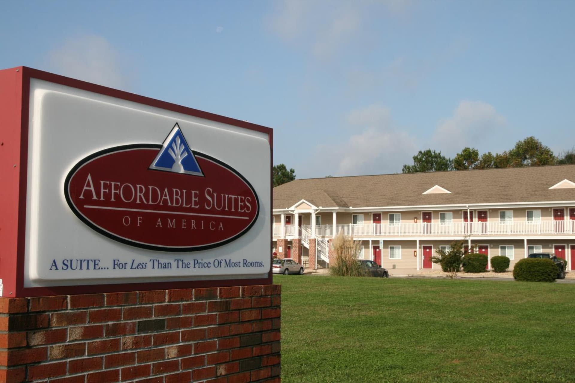 Affordable Suites Jacksonville gallery photo in Jacksonville, NC — image 27