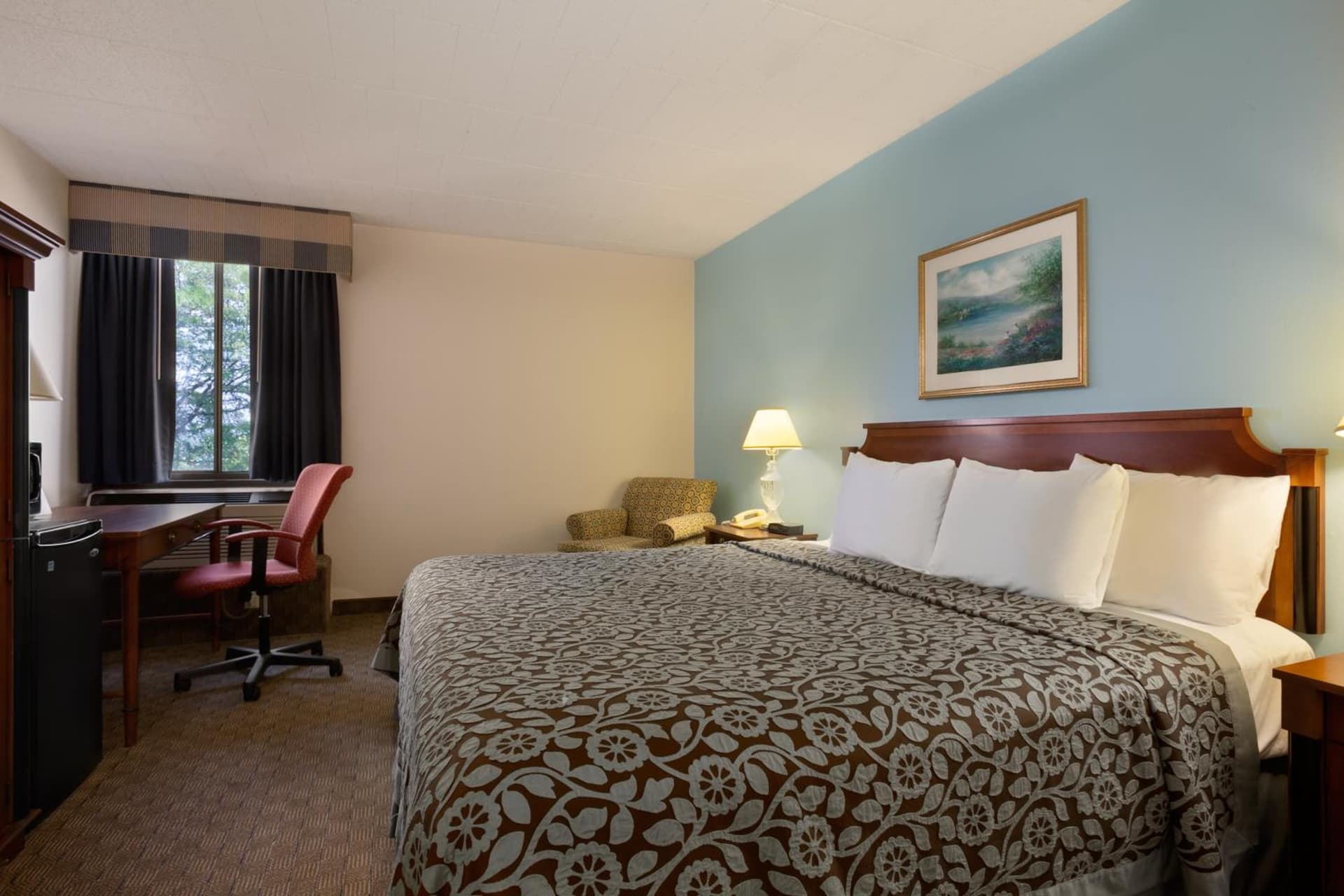 Days Inn by Wyndham Reading Wyomissing property views in Reading, PA — gallery photo 3