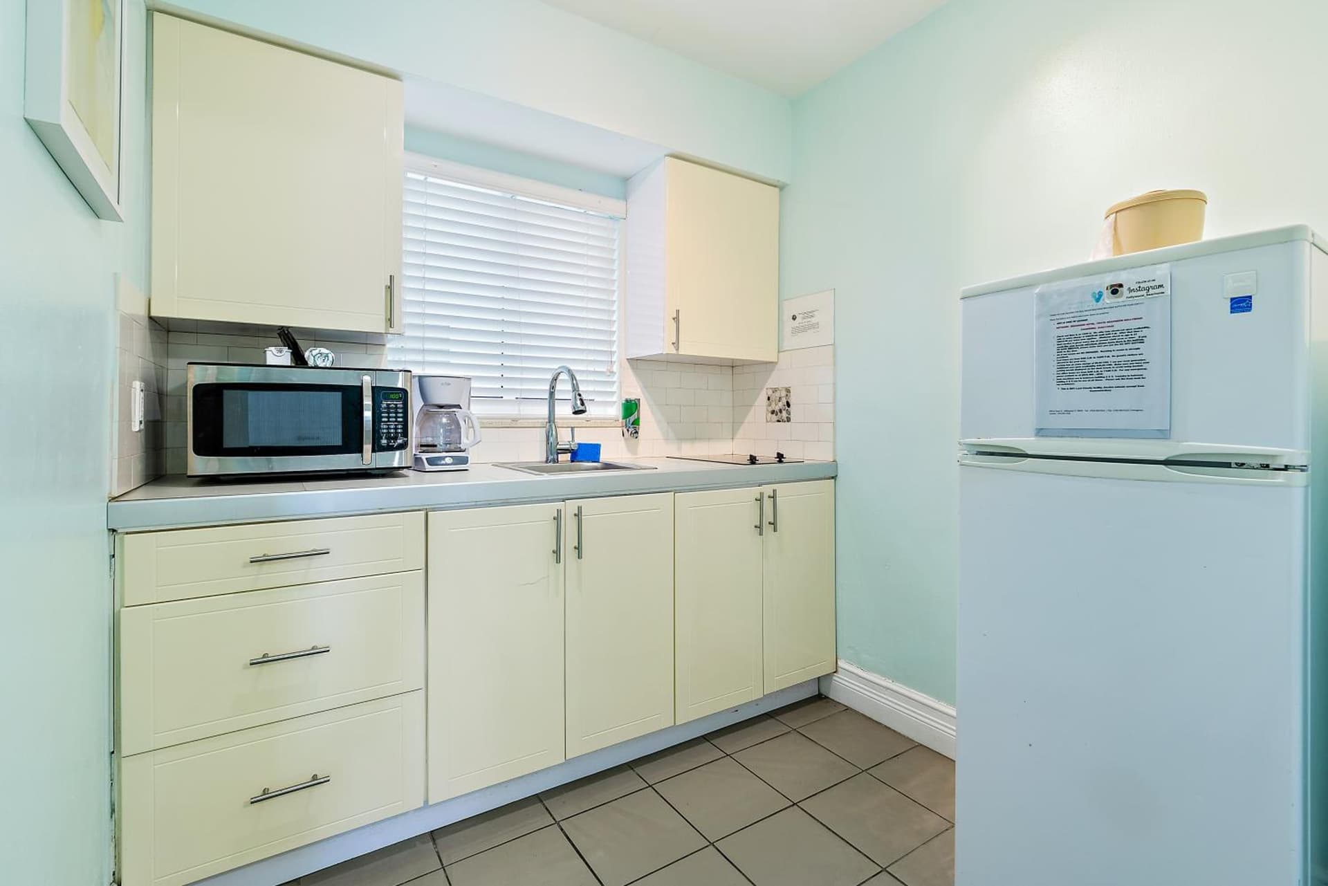 Hollywood Beachside Boutique Suite gallery photo in Hollywood, FL — image 17