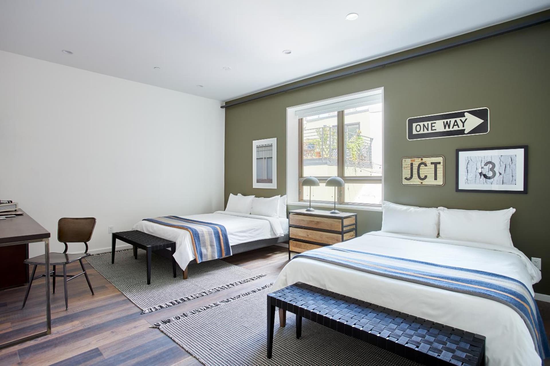 Sonder The Queen interior in Philadelphia, PA — gallery photo 2