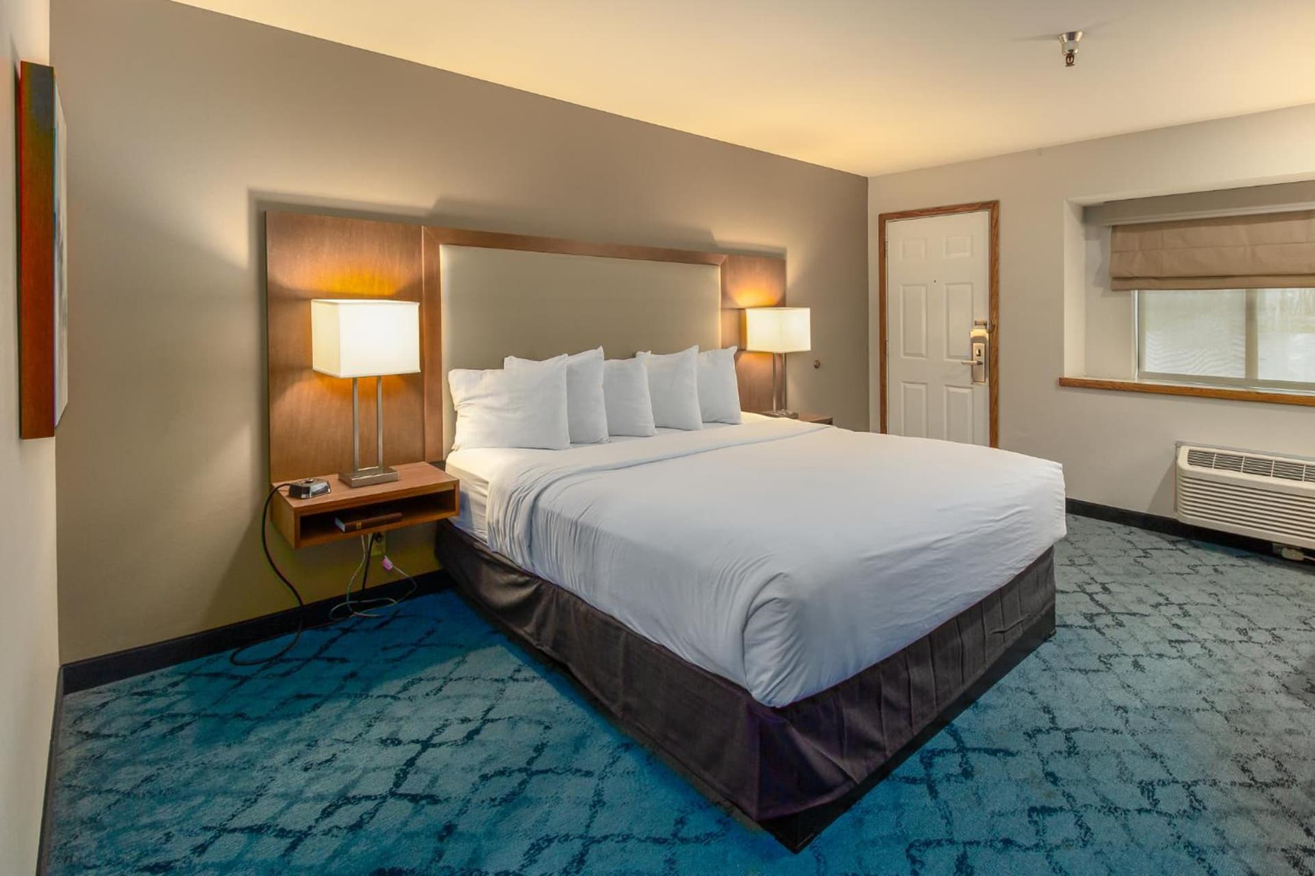 Red Lion Templin's Hotel on the River gallery photo in Post Falls, ID — image 4