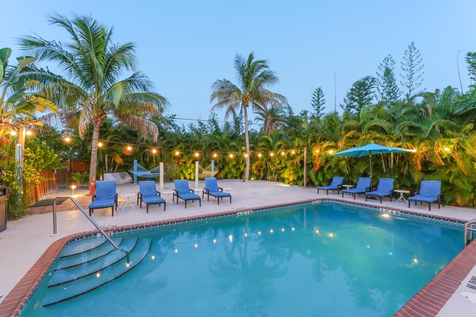 Siesta Key Palms Resort gallery photo in Sarasota, FL — image 6