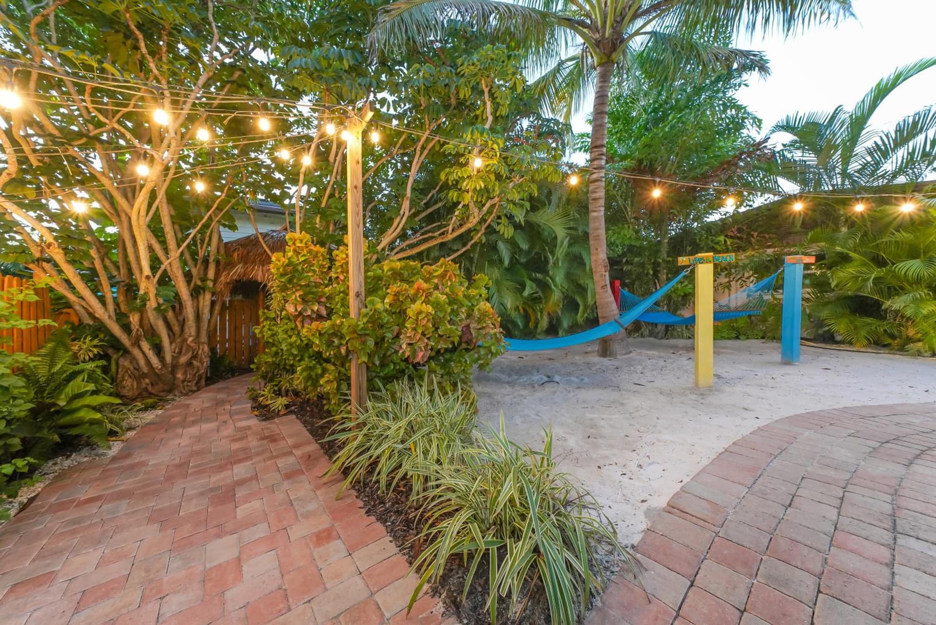 Siesta Key Palms Resort gallery photo in Sarasota, FL — image 63