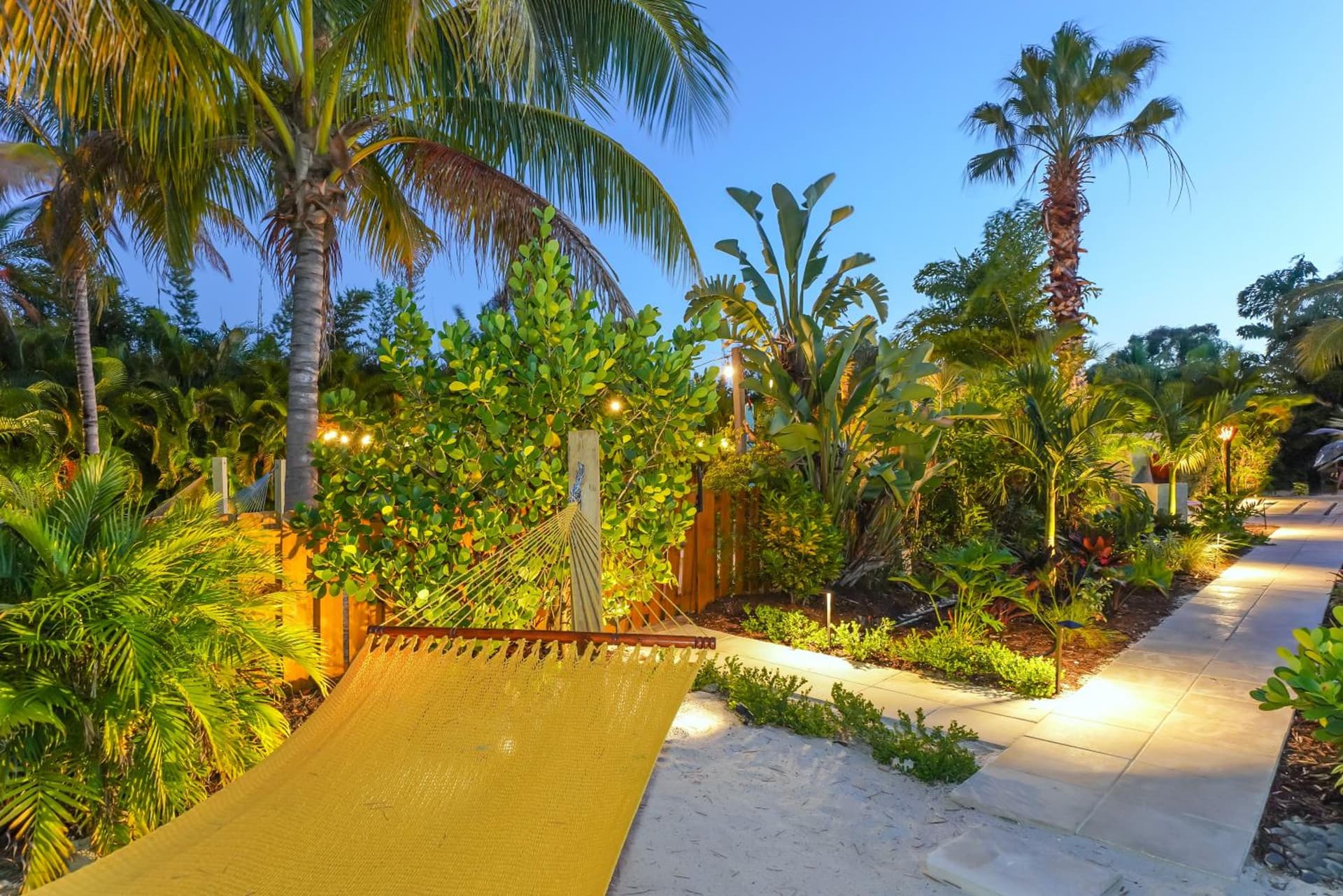 Siesta Key Palms Resort gallery photo in Sarasota, FL — image 260