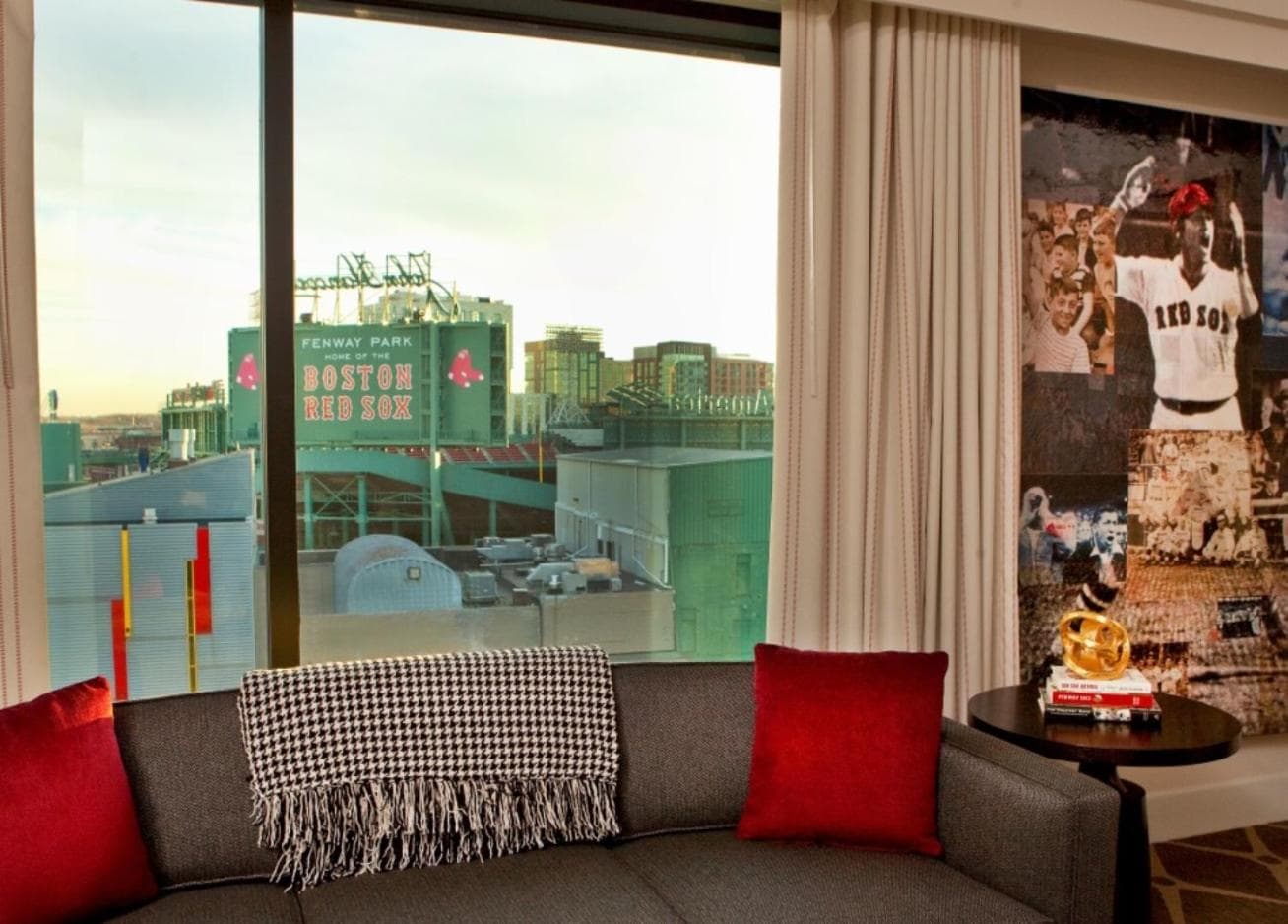 Hotel Commonwealth gallery photo in Boston, MA — image 8