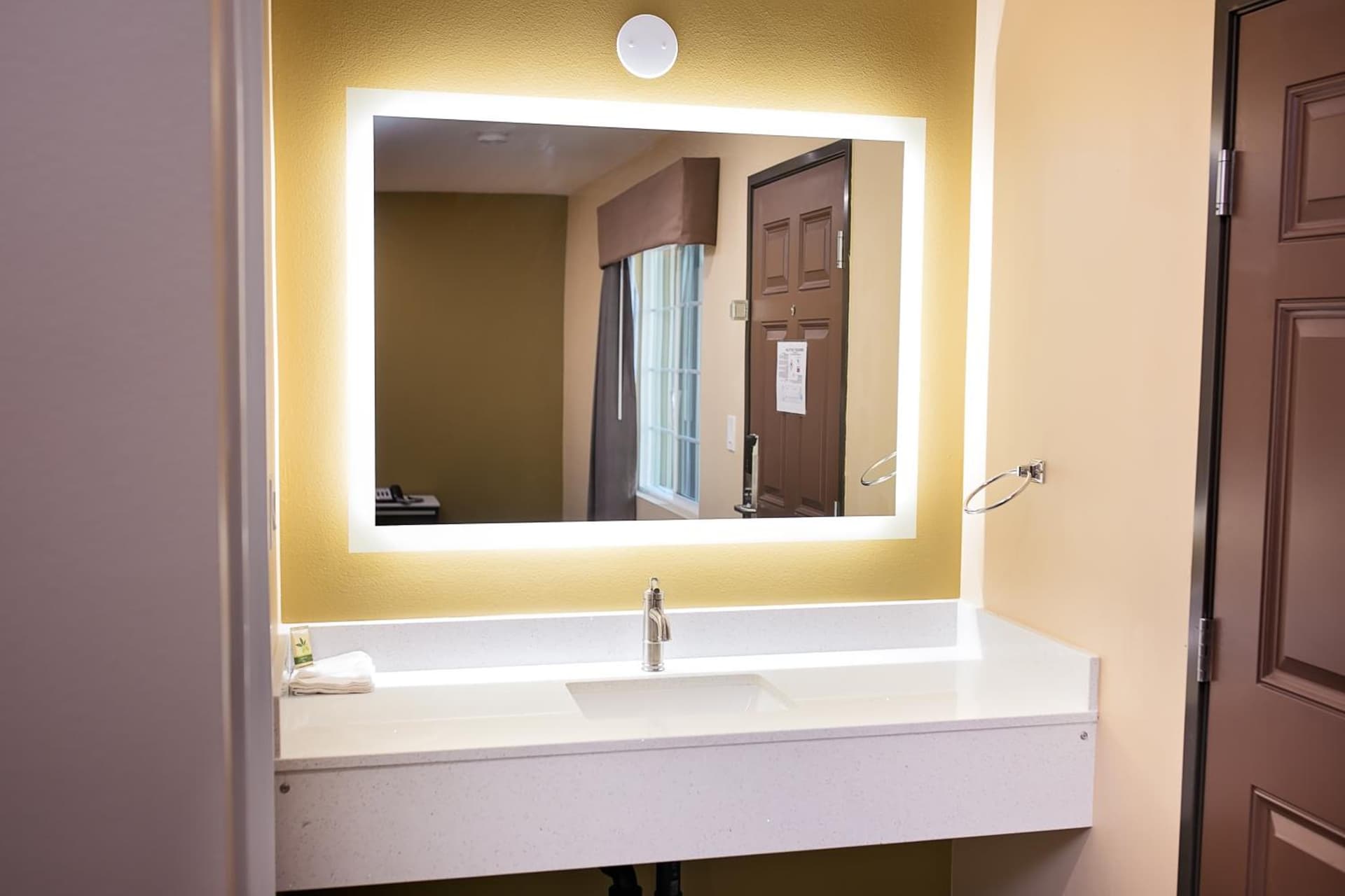 GAREY MOTEL gallery photo in Pomona, CA — image 21