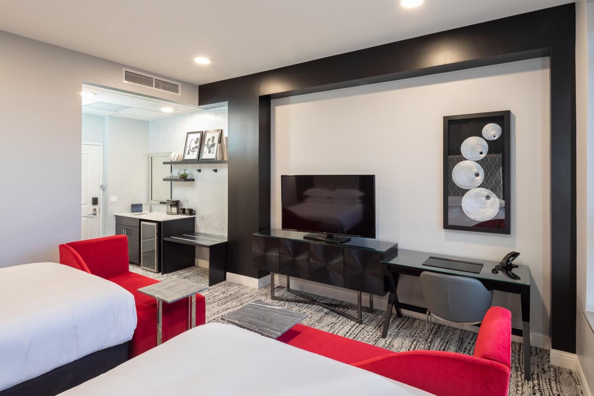 Hotel On Phillips gallery photo in Sioux Falls, SD — image 5