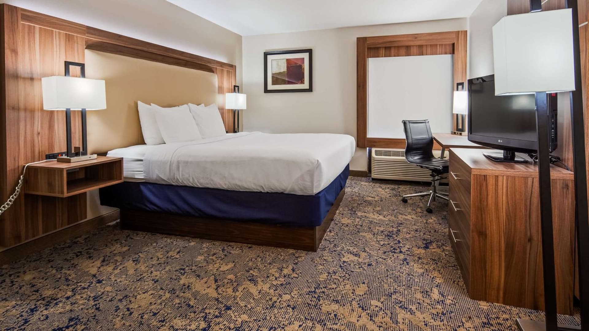 Best Western Plus Kansas City Airport - KCI East gallery photo in Kansas City, KS — image 24