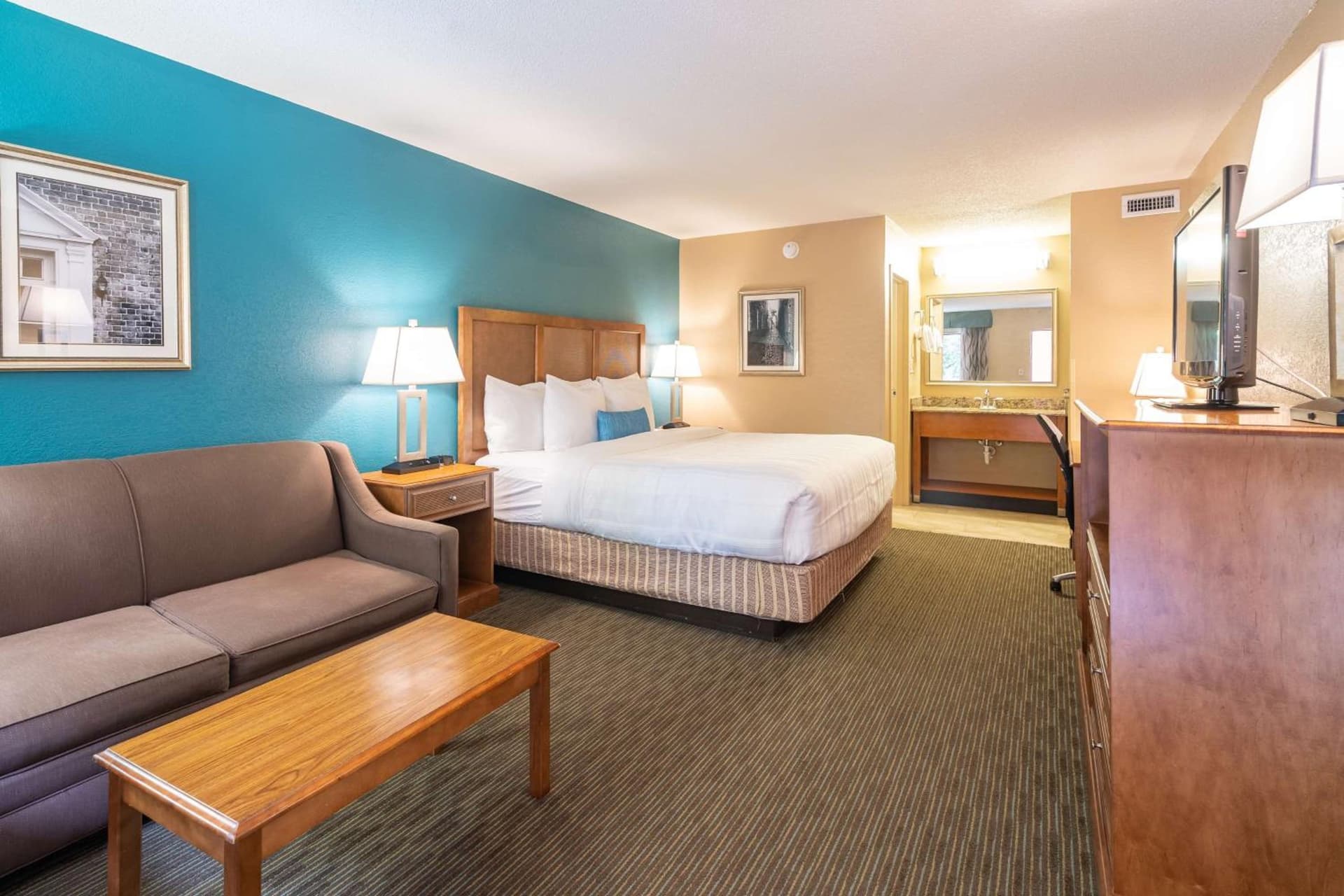 Best Western Charleston Inn gallery photo in Charleston, SC — image 54