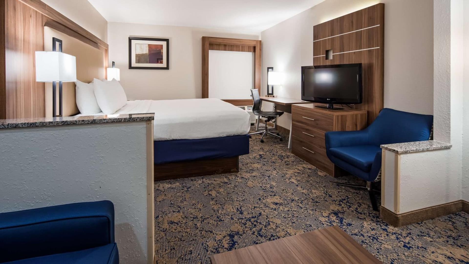 Best Western Plus Kansas City Airport - KCI East gallery photo in Kansas City, KS — image 32