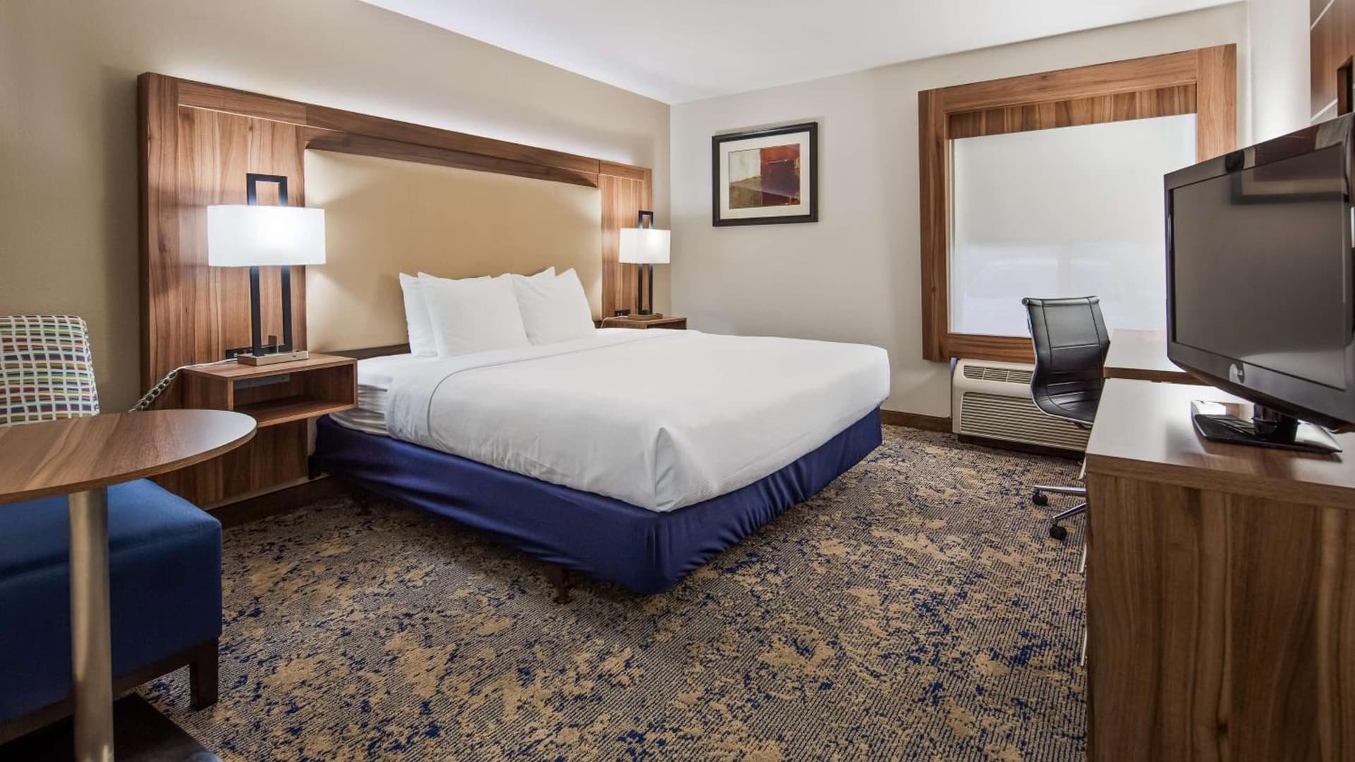Best Western Plus Kansas City Airport - KCI East gallery photo in Kansas City, KS — image 9