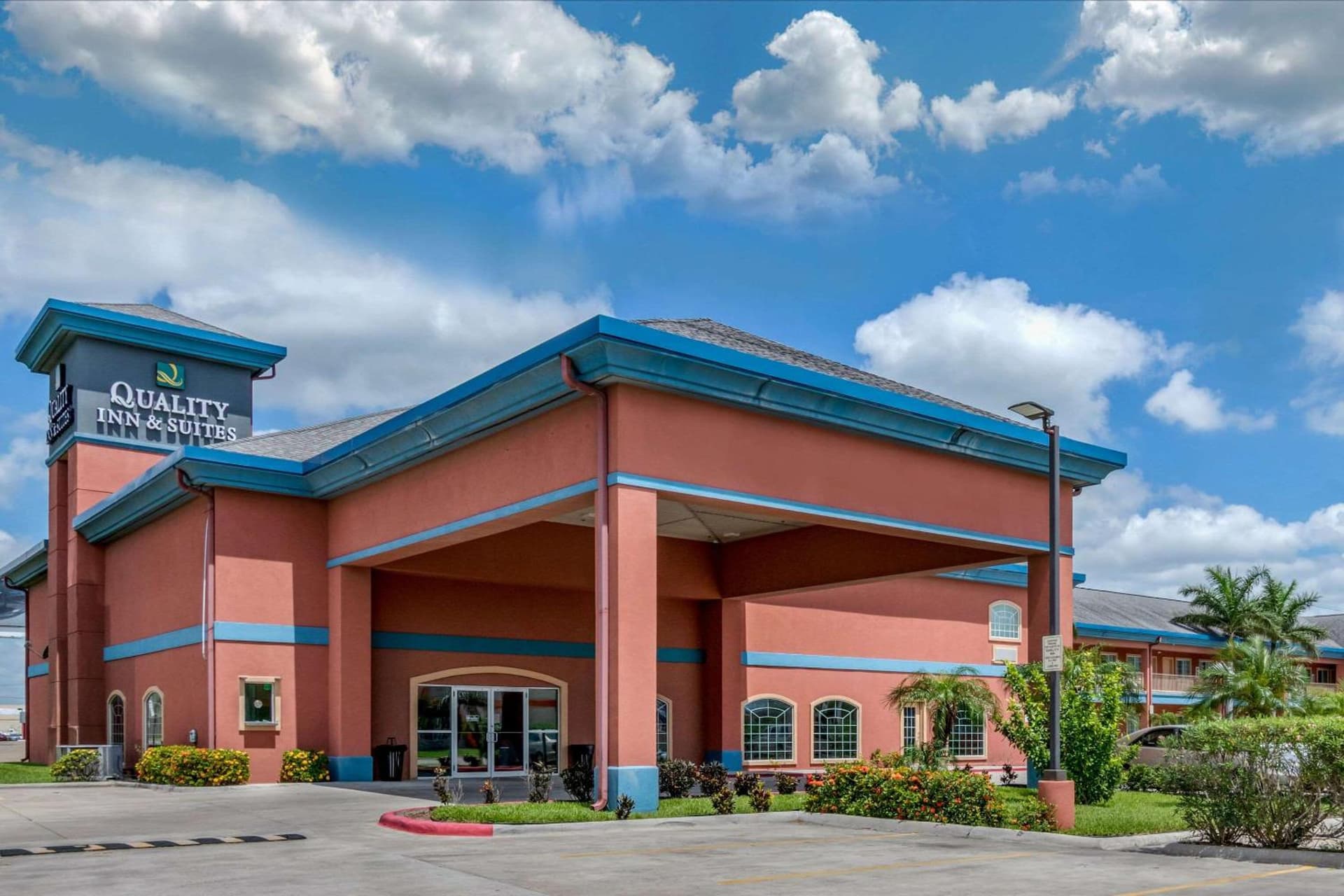 Quality Inn & Suites at The Outlets Mercedes-Weslaco featured exterior or lobby in Mercedes, TX — similar hotel