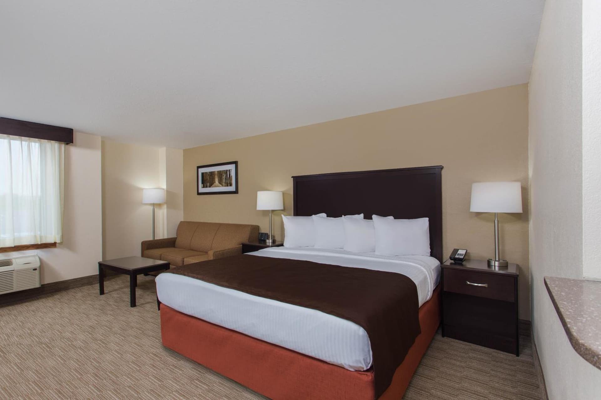 AmericInn by Wyndham Janesville gallery photo in Janesville, WI — image 87