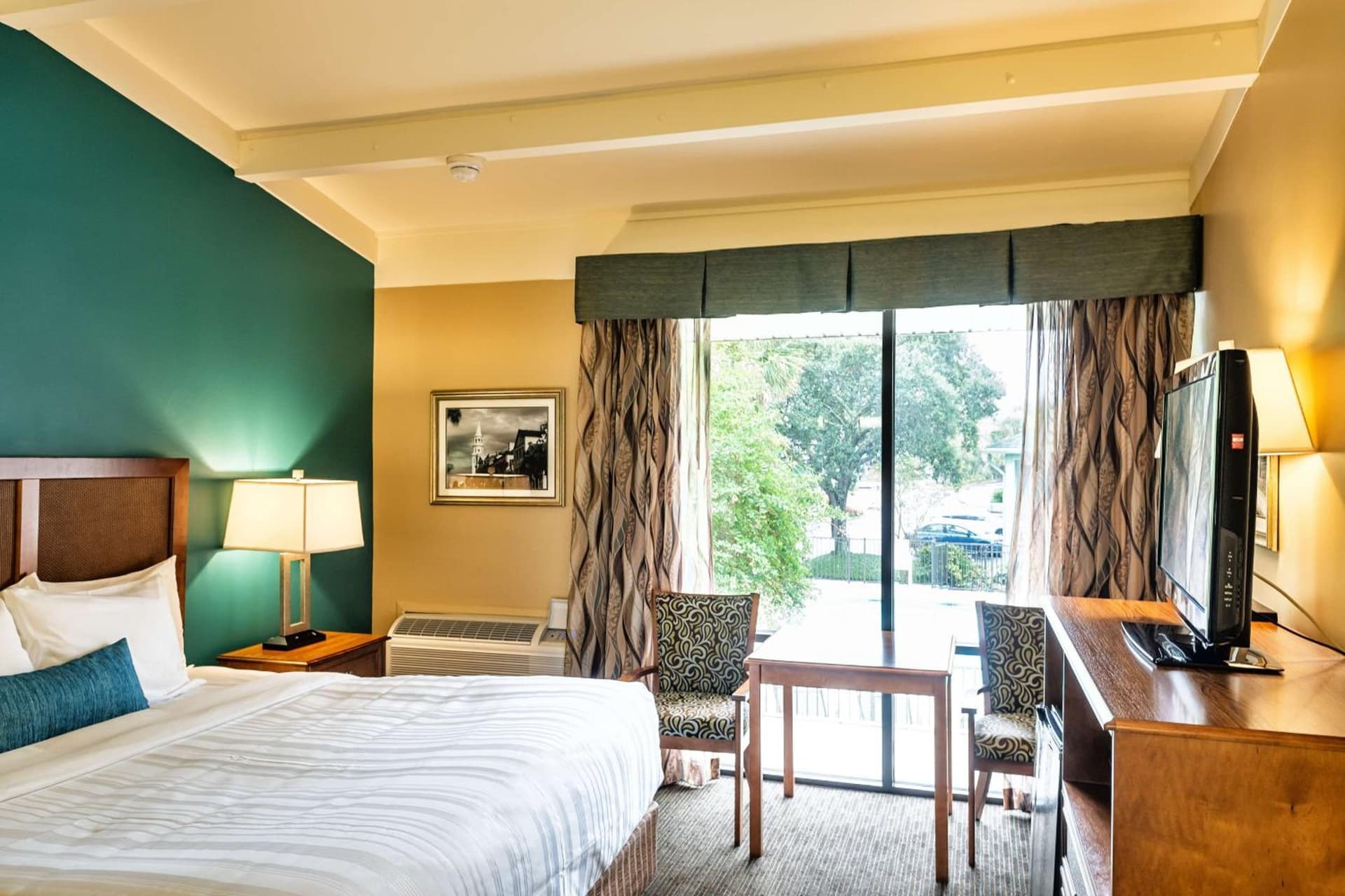 Best Western Charleston Inn gallery photo in Charleston, SC — image 19