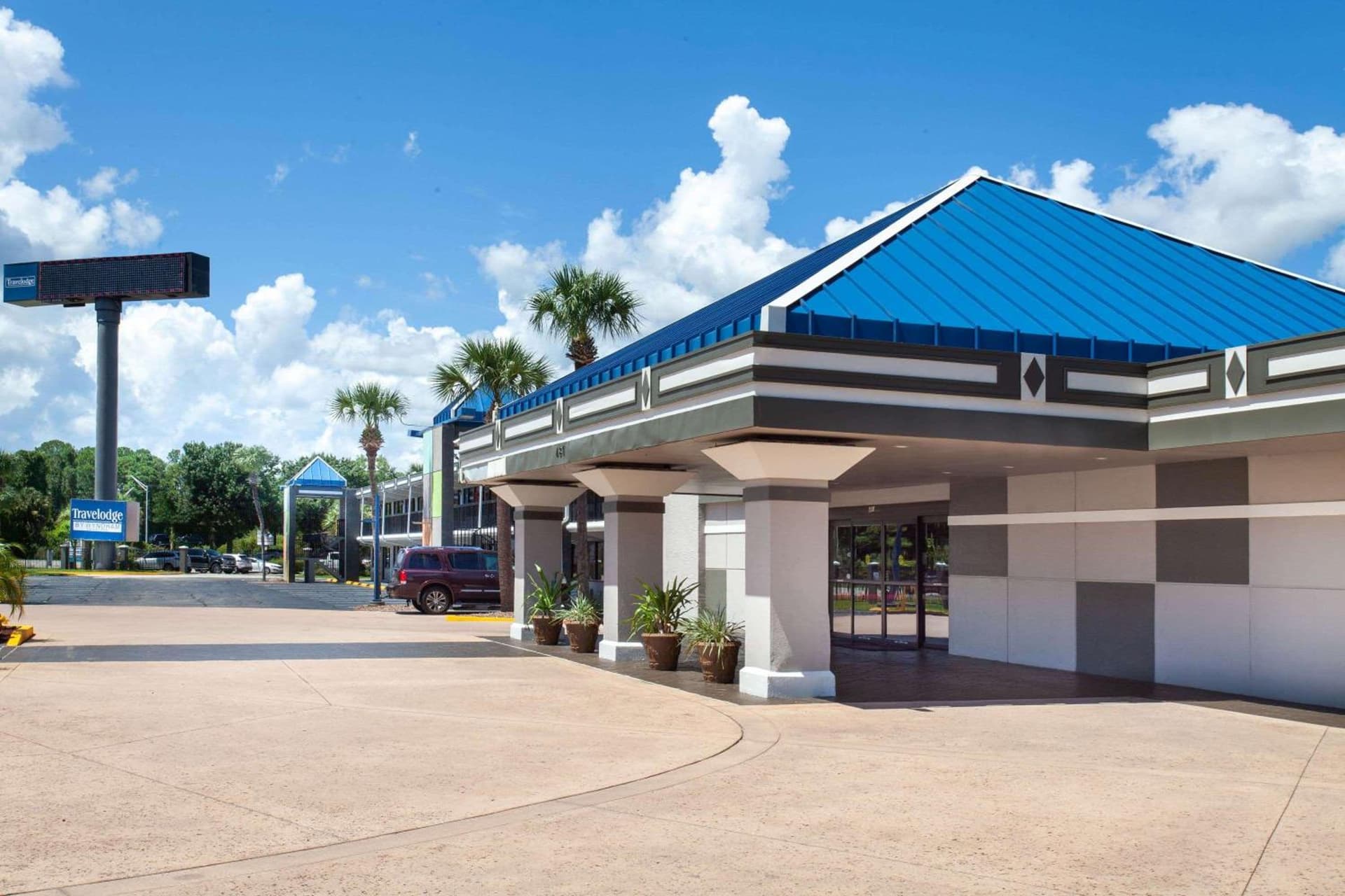 Travelodge by Wyndham Deltona gallery photo in Deltona, FL — image 23