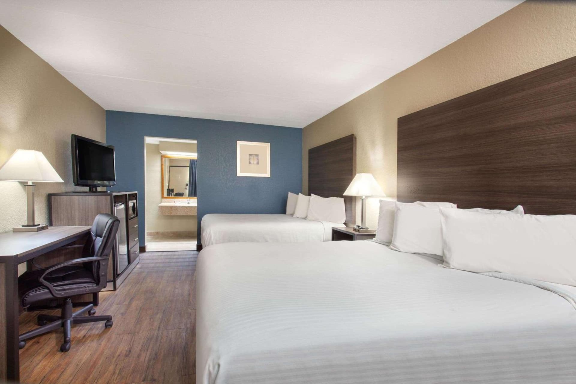 Travelodge by Wyndham Deltona gallery photo in Deltona, FL — image 13