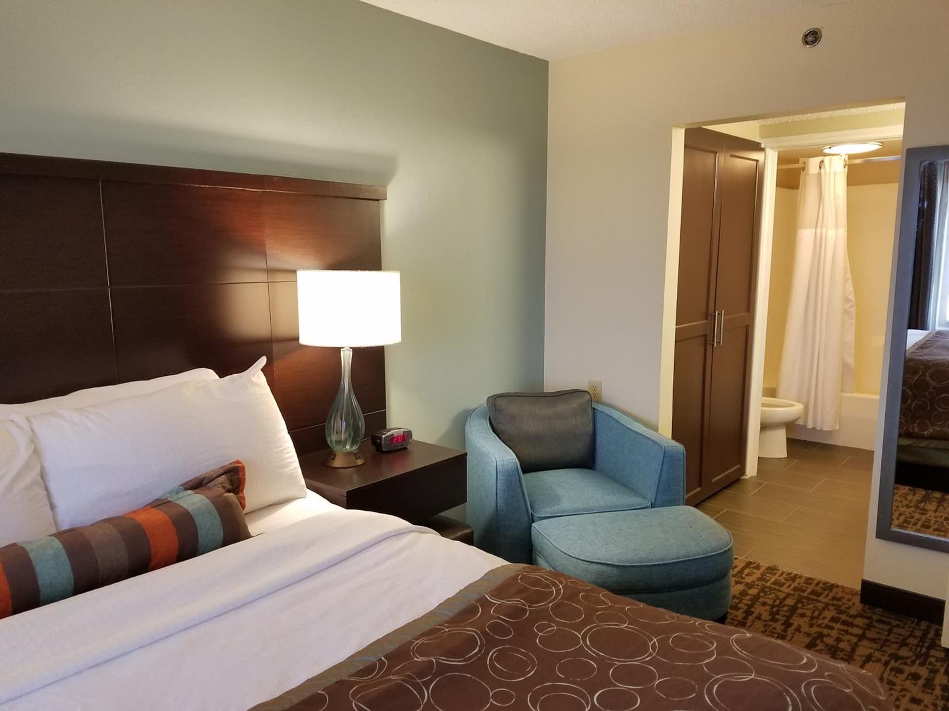 Staybridge Suites Indianapolis-Fishers by IHG gallery photo in Fishers, IN — image 38