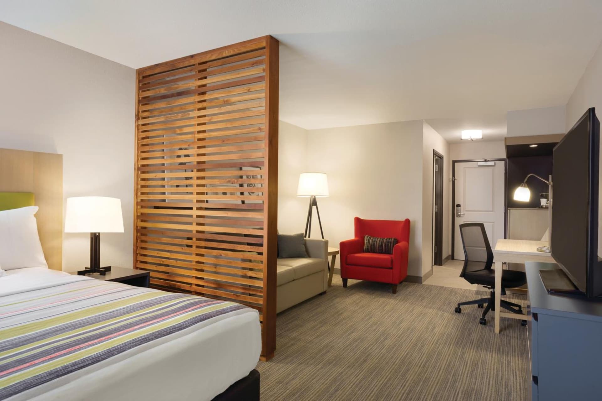 Country Inn & Suites by Radisson, Lawrence, KS gallery photo in Lawrence, KS — image 37