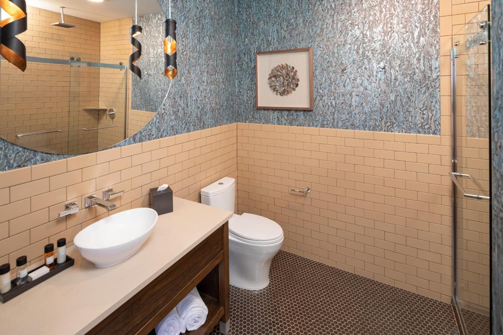 Hotel On Phillips gallery photo in Sioux Falls, SD — image 47