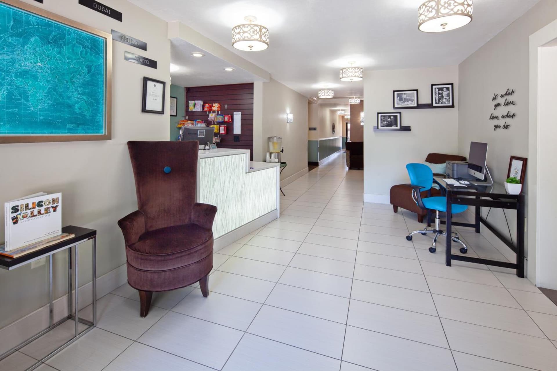 City Express by Marriott Mountain View - Sunnyvale property views in Mountain View, CA — gallery photo 3