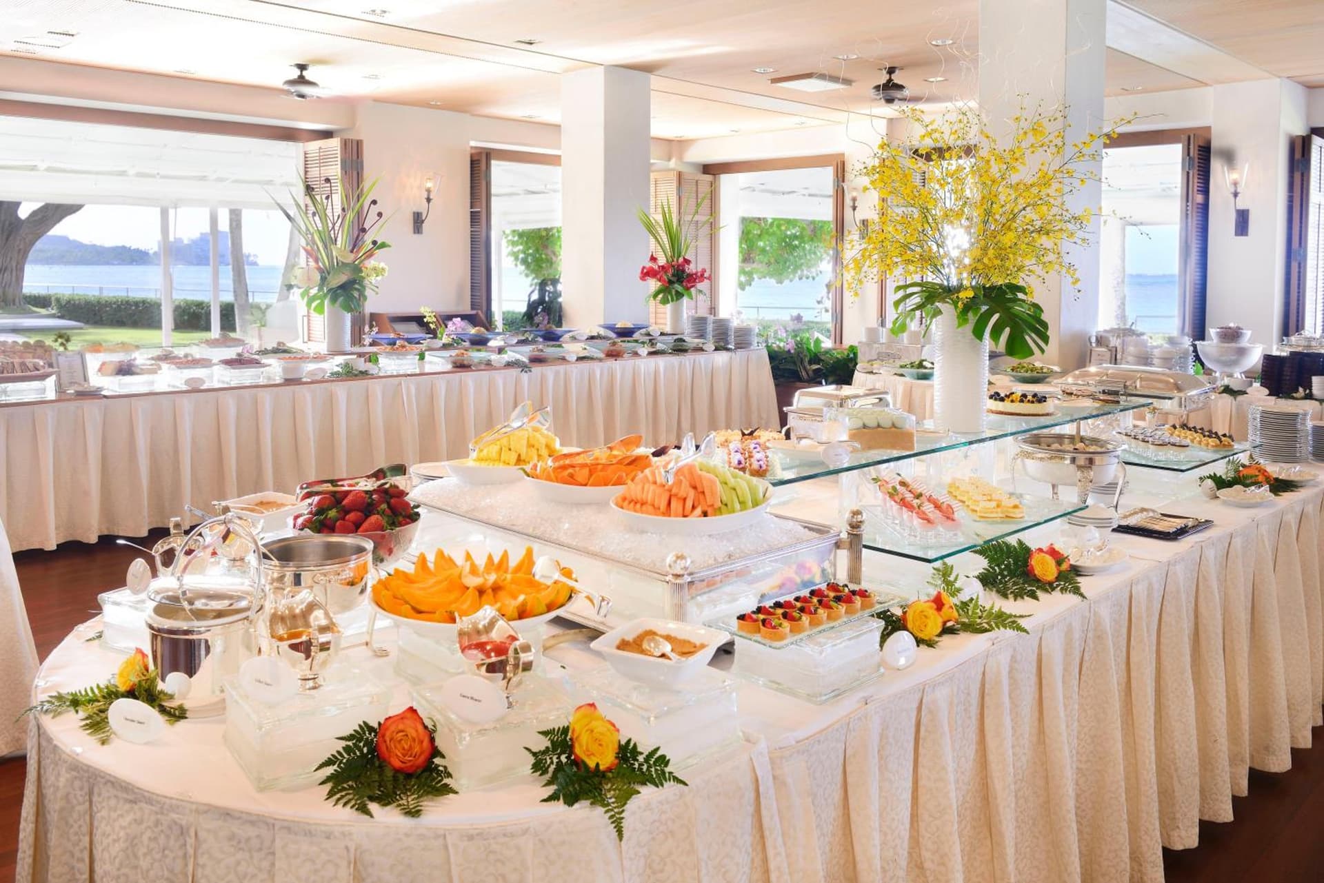 Halekulani - NO RESORT FEE gallery photo in Honolulu, HI — image 33