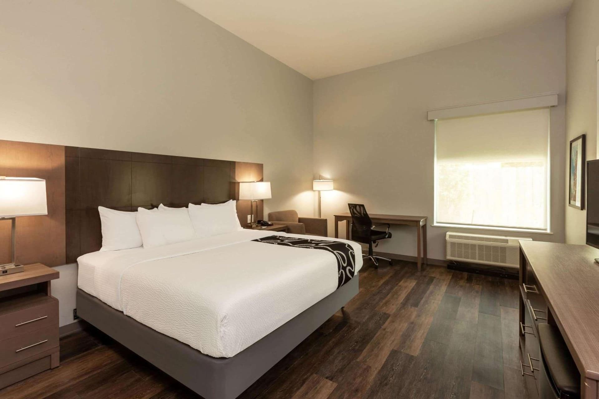 La Quinta Inn & Suites by Wyndham Lafayette Oil Center gallery photo in Lafayette, LA — image 40