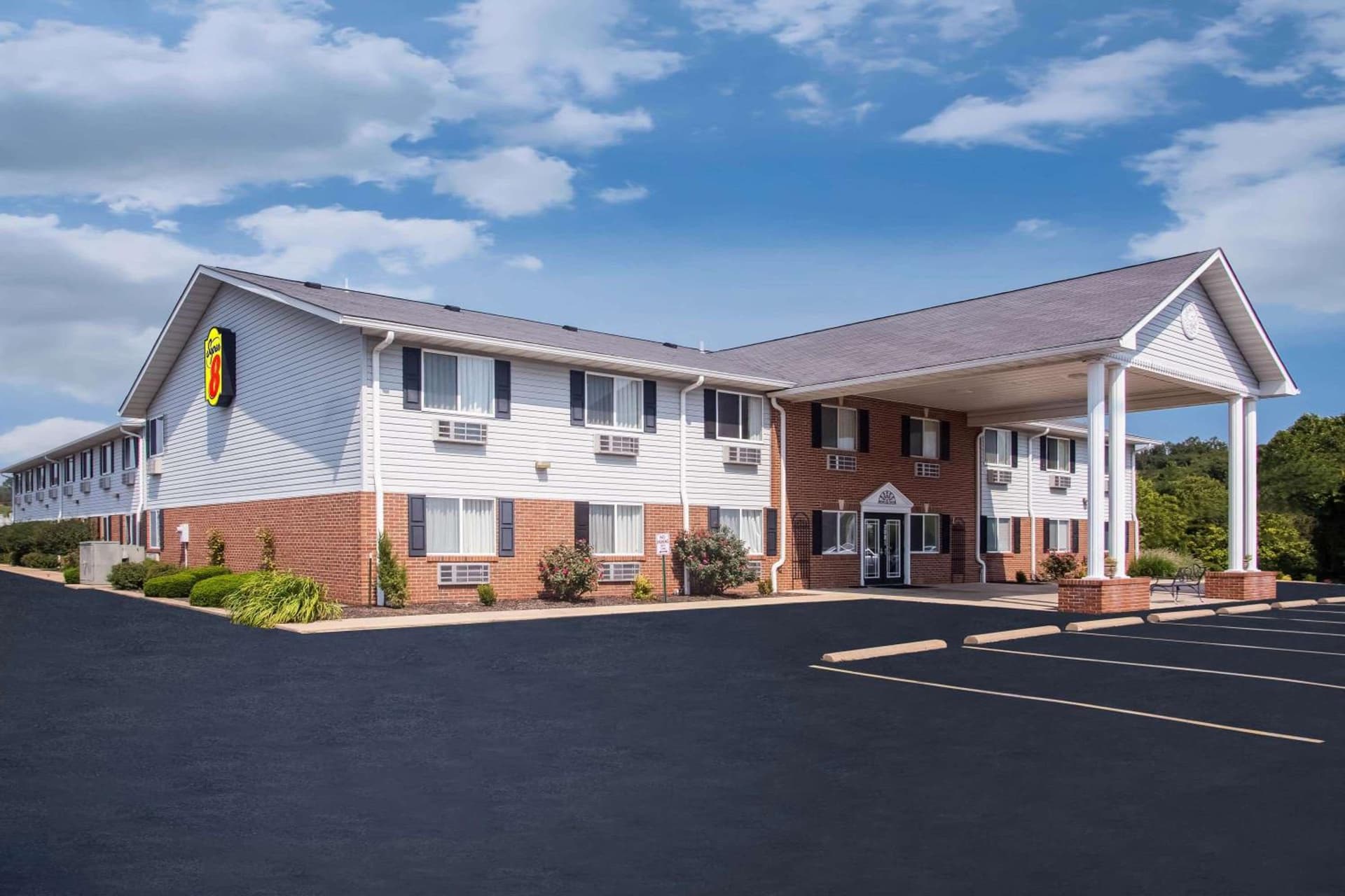 Super 8 by Wyndham Washington — hotel in Washington, Missouri