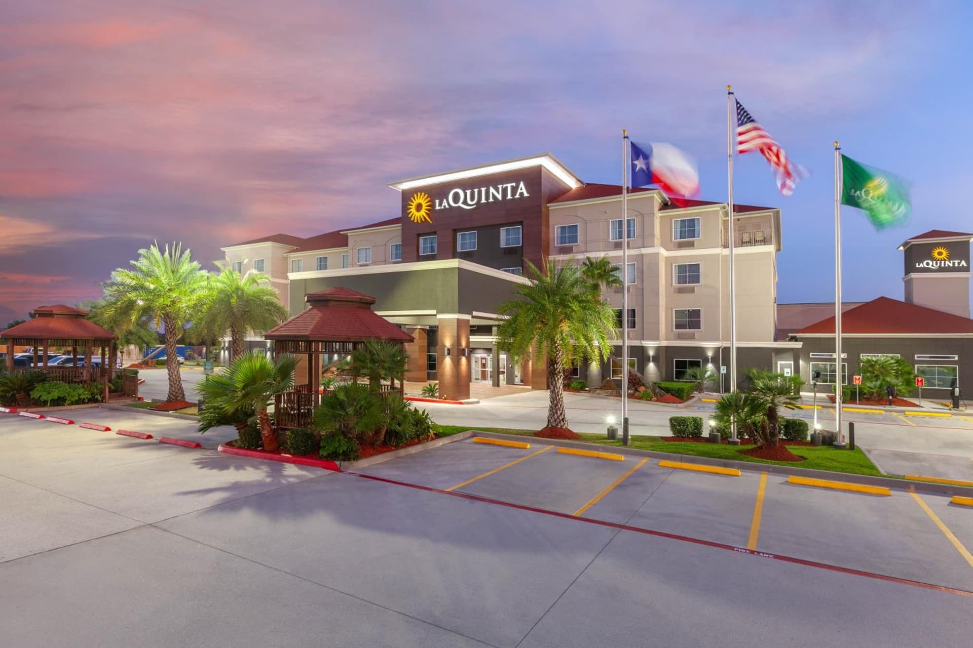 La Quinta by Wyndham Houston Channelview gallery photo in Houston, TX — image 8