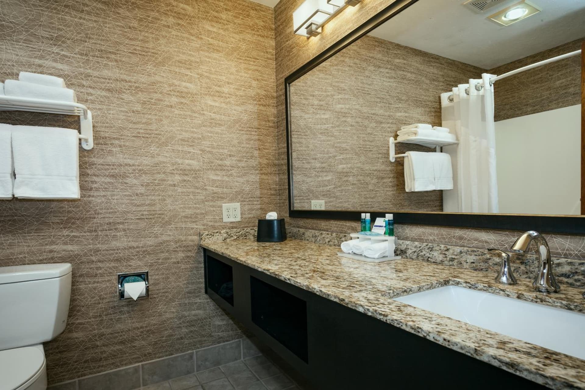 Wyndham Garden Anchorage Airport gallery photo in Anchorage, AK — image 30