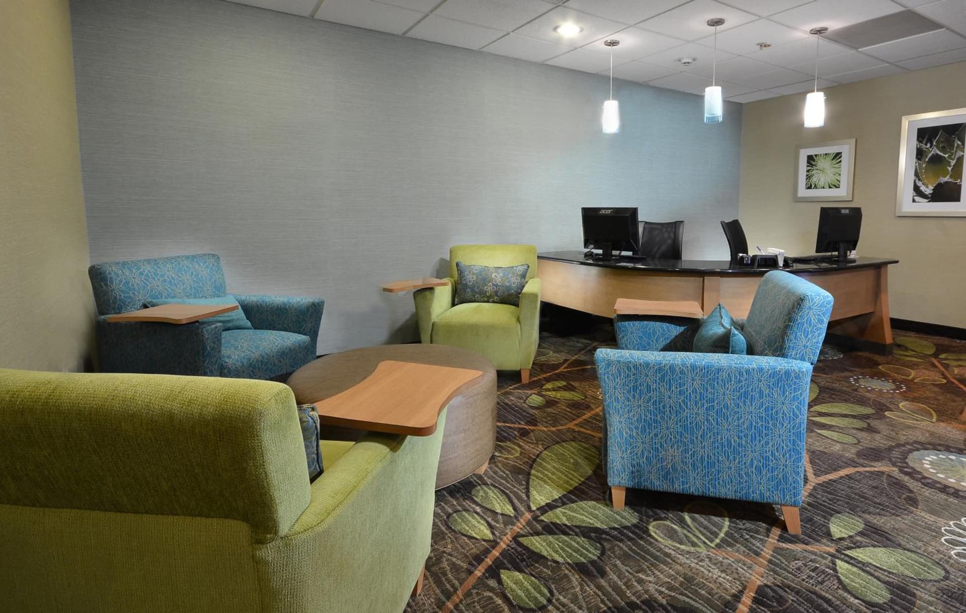 Holiday Inn Express Hotel & Suites High Point South by IHG gallery photo in Archdale, NC — image 7