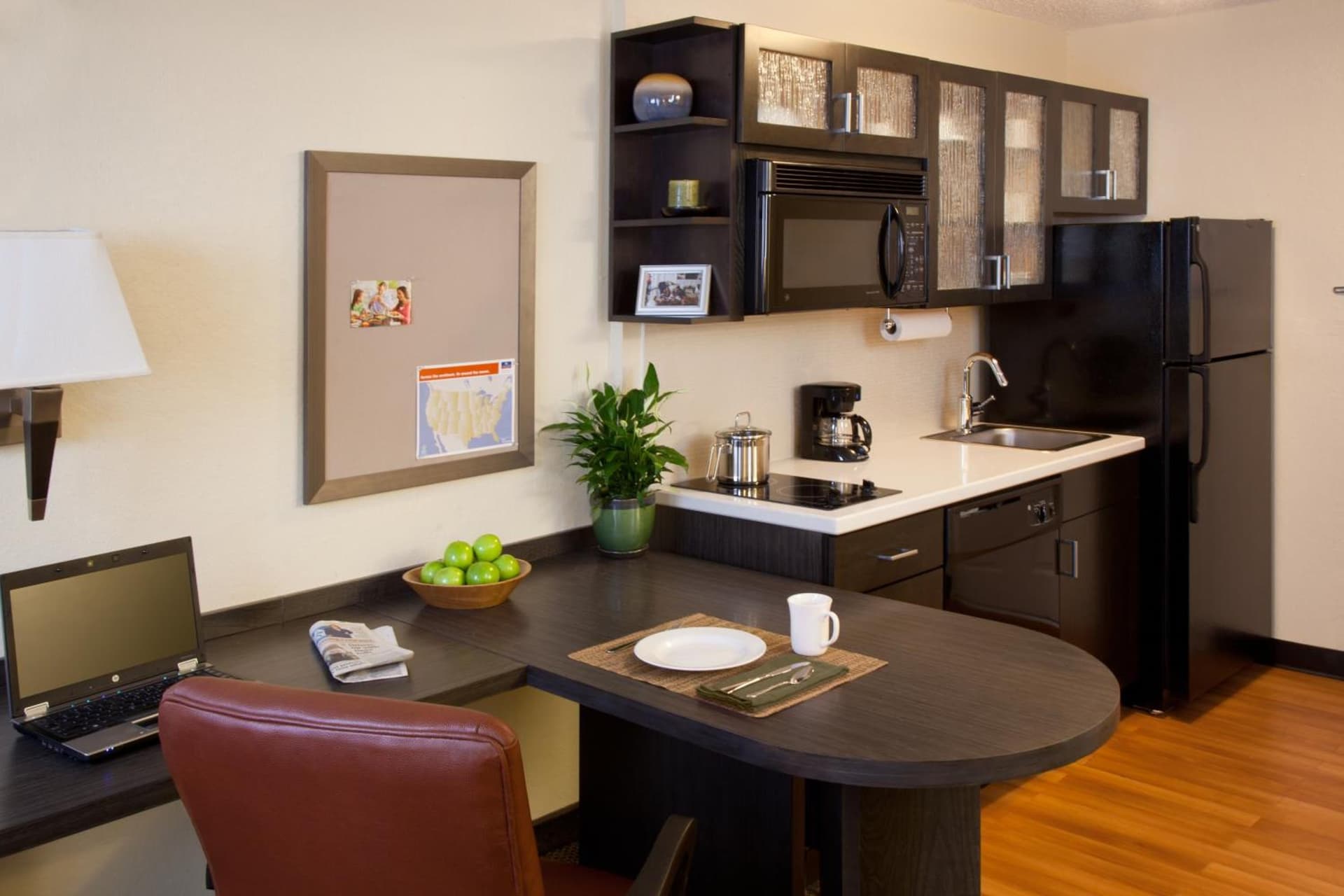 Candlewood Suites Arundel Mills / BWI Airport by IHG interior in Hanover, MD — gallery photo 2