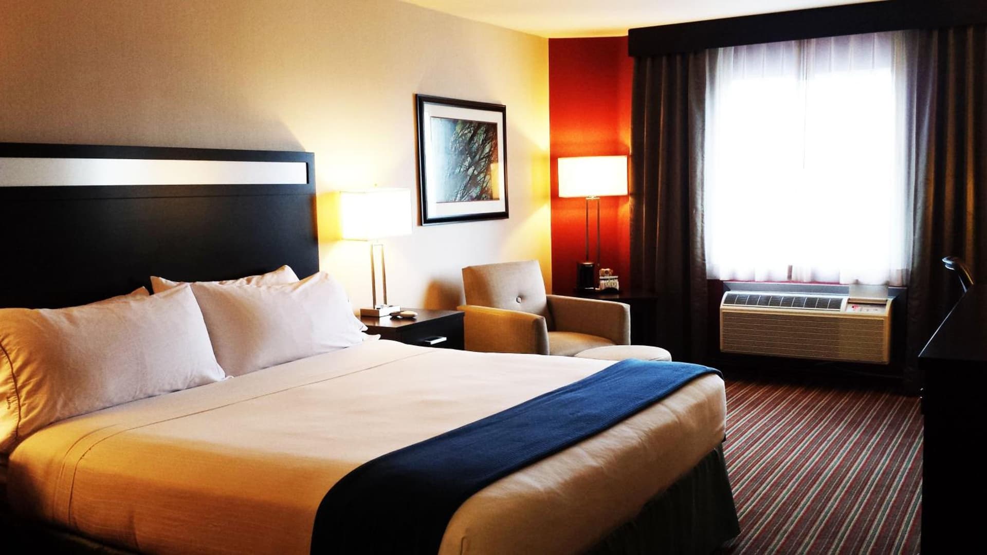 Holiday Inn Express Bakersfield by IHG gallery photo in Bakersfield, CA — image 8