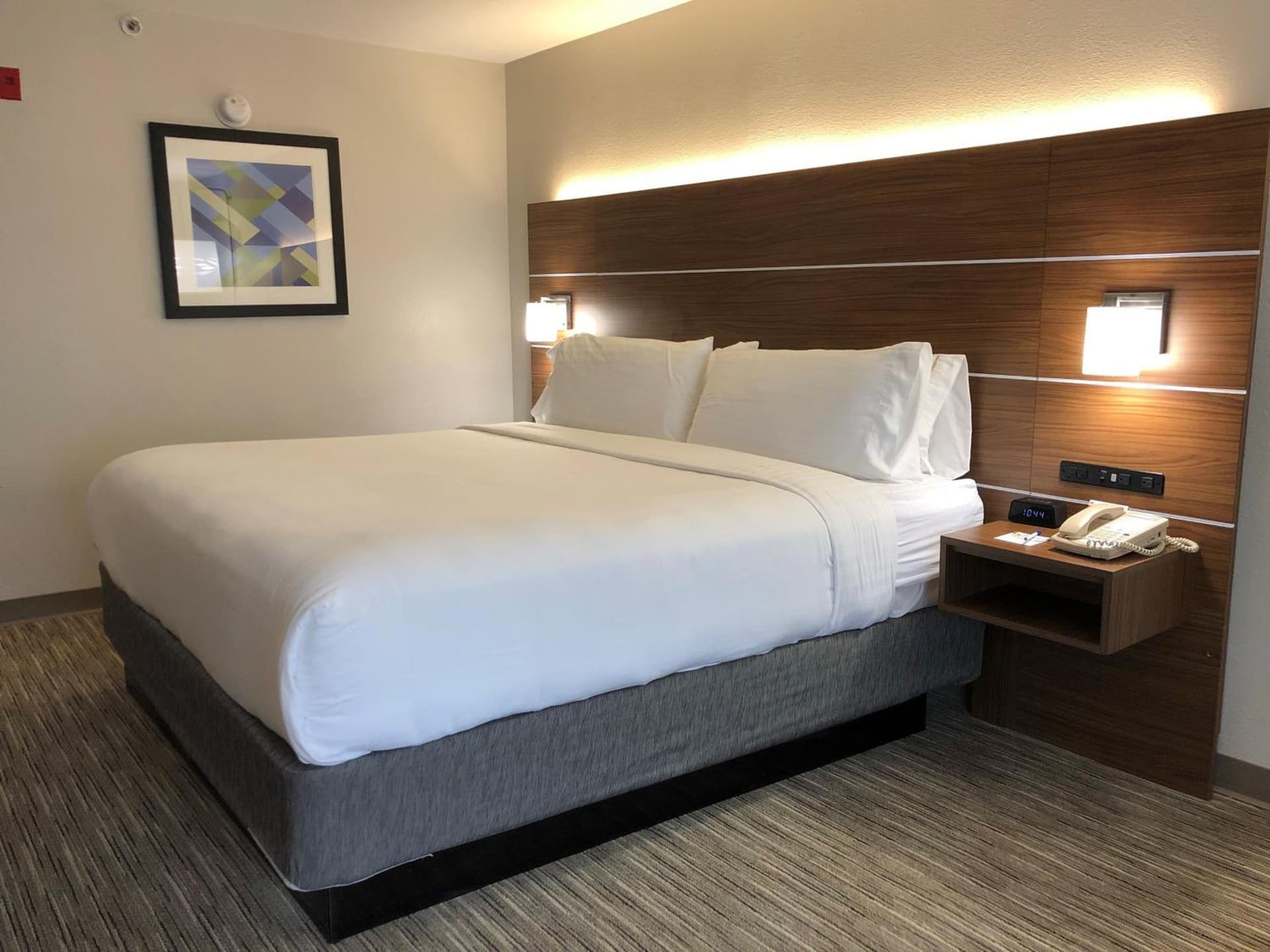 Holiday Inn Express Atlanta-Stone Mountain by IHG gallery photo in Stone Mountain, GA — image 4