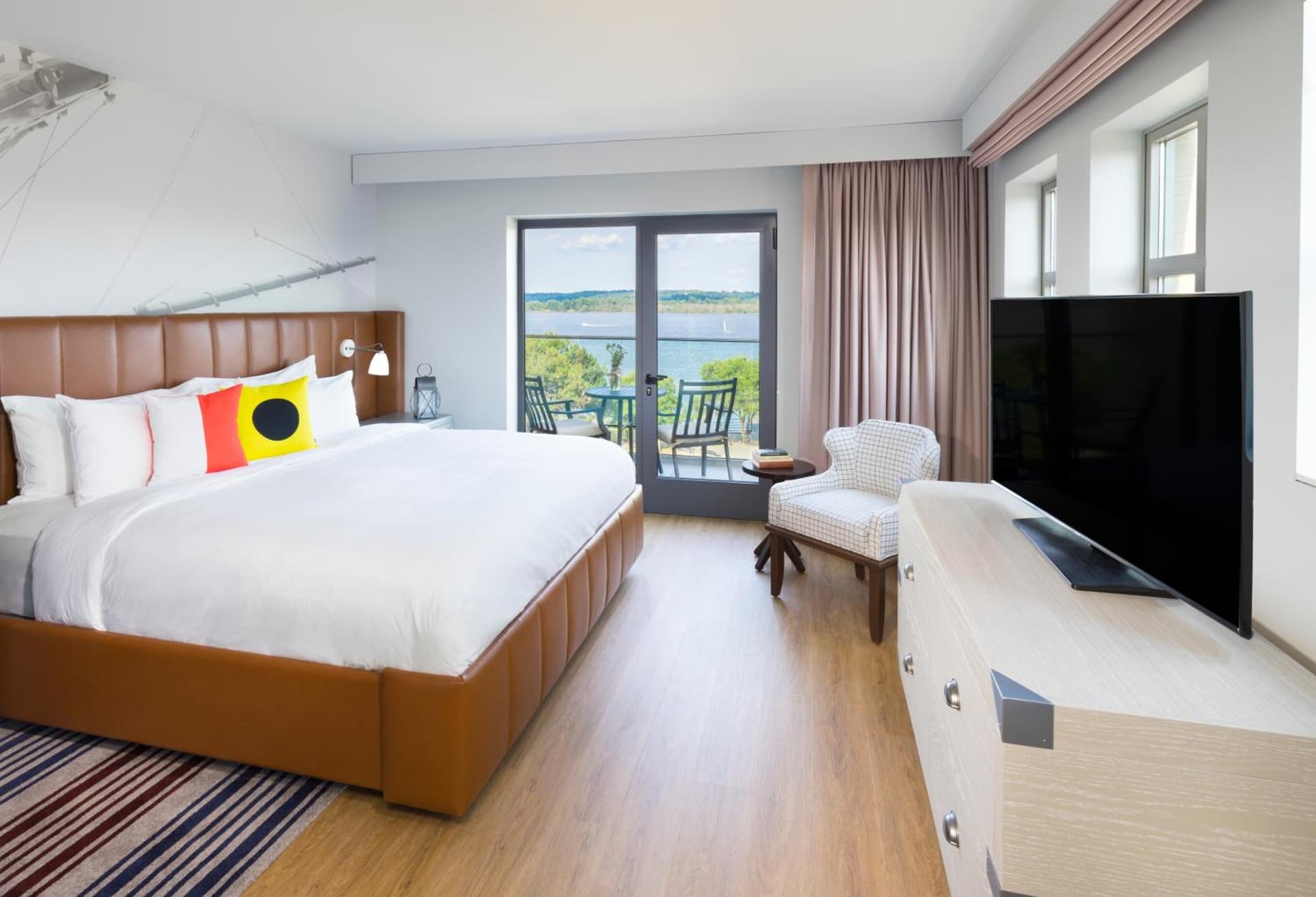 Hotel Indigo Old Town Alexandria by IHG gallery photo in Alexandria, VA — image 4