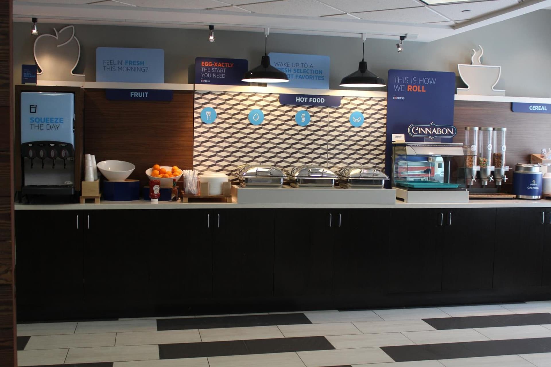Holiday Inn Express & Suites Bradley Airport by IHG property views in Windsor Locks — gallery photo 3