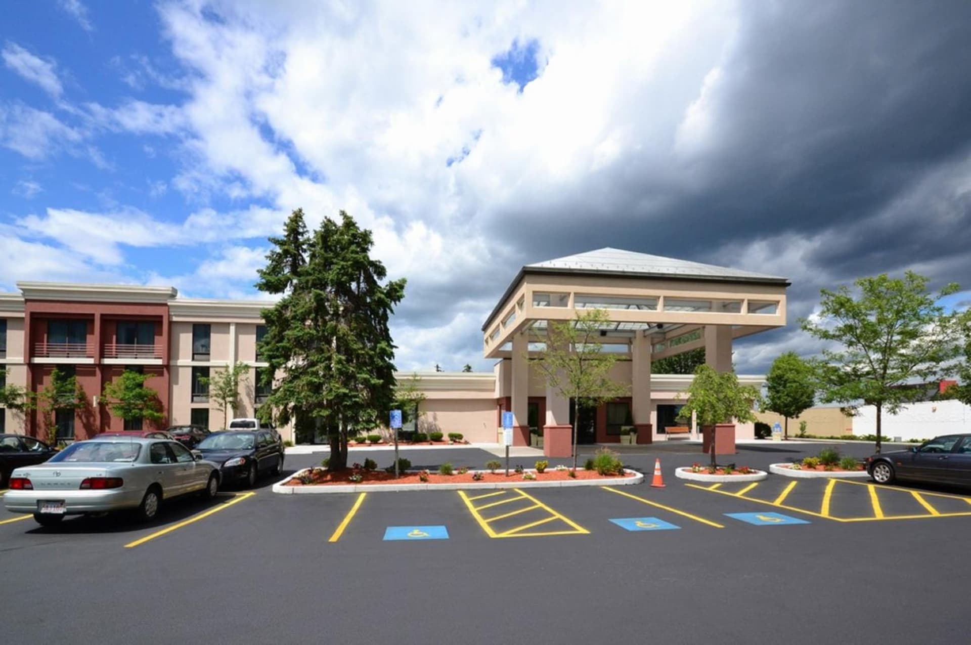 Garner Hotel Brockton - Boston by IHG featured exterior or lobby in Brockton, MA — similar hotel