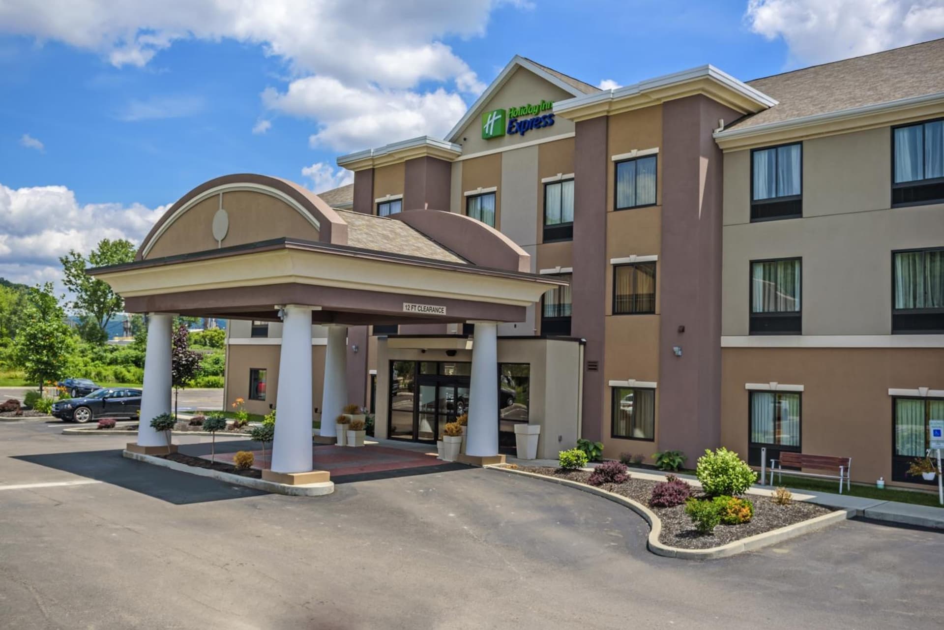 Holiday Inn Express and Suites - Bradford by IHG featured exterior or lobby in Bradford, PA — similar hotel