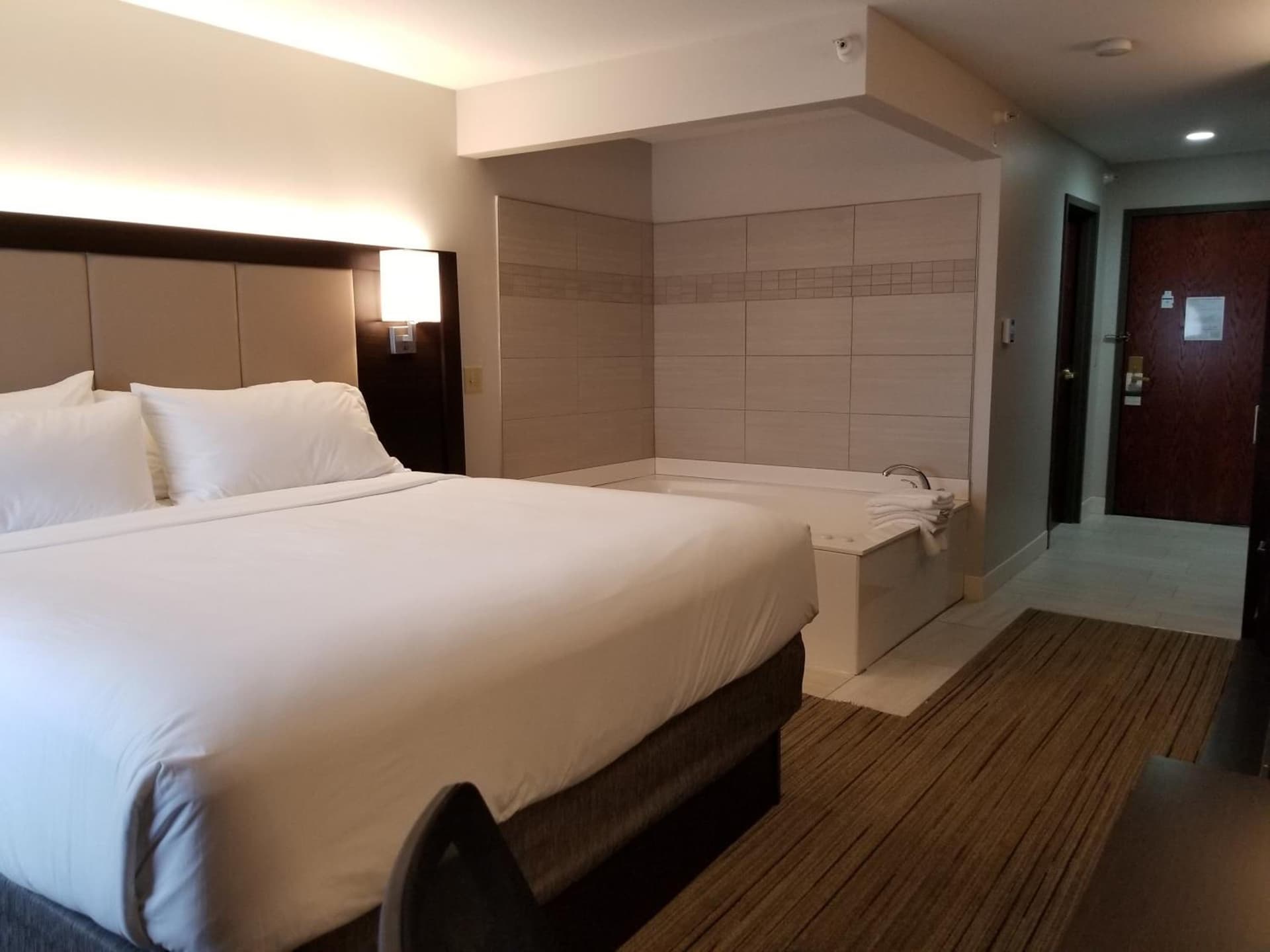 Holiday Inn Express Birch Run-Frankenmuth Area by IHG gallery photo in Birch Run, MI — image 8