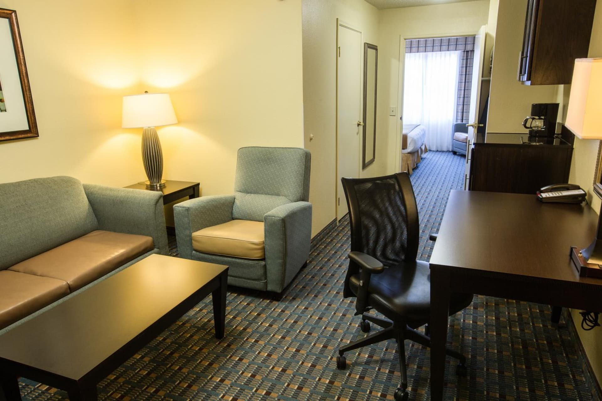 Holiday Inn Express Alpharetta - Roswell by IHG property views in Alpharetta, GA — gallery photo 3