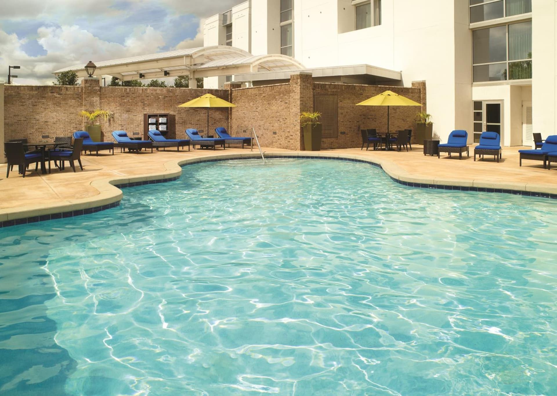 Crowne Plaza Charleston by IHG gallery photo in Charleston, SC — image 84