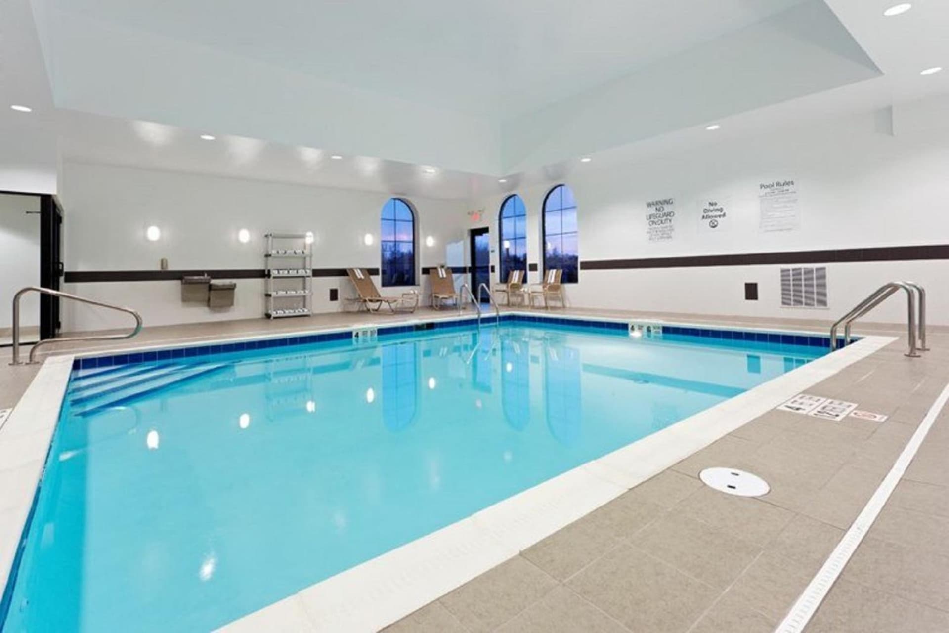 Holiday Inn Express and Suites Batavia by IHG property views in Batavia, NY — gallery photo 3